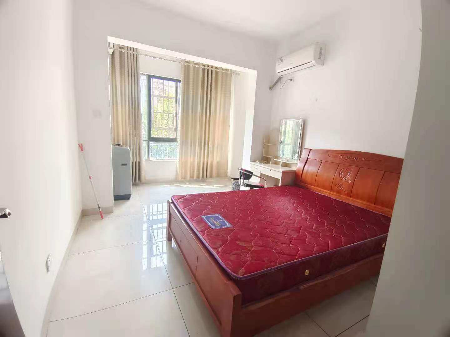 和厚园小区二期 2室2厅1卫 1500.0元/月 和厚园小区二期 2室2厅1卫 1500.0元/月室内图