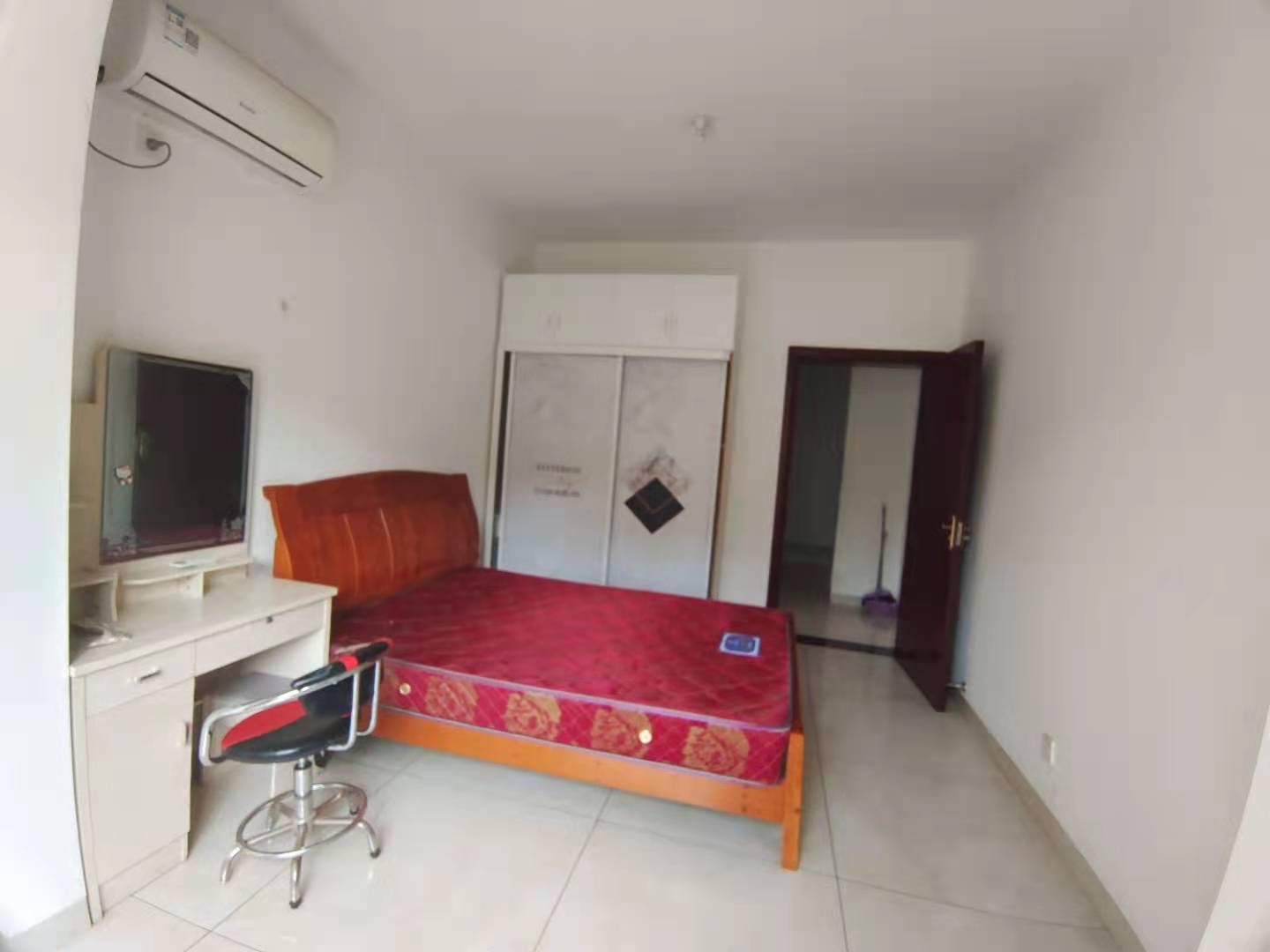 和厚园小区二期 2室2厅1卫 1500.0元/月 和厚园小区二期 2室2厅1卫 1500.0元/月室内图