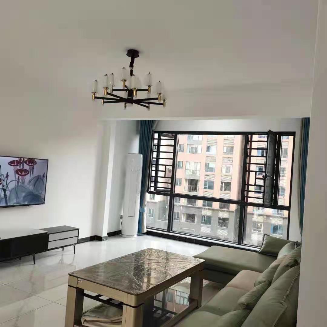 百弘学府城  3室2厅2卫    2280.0元/月 百弘学府城  3室2厅2卫    2280.0元/月室内图