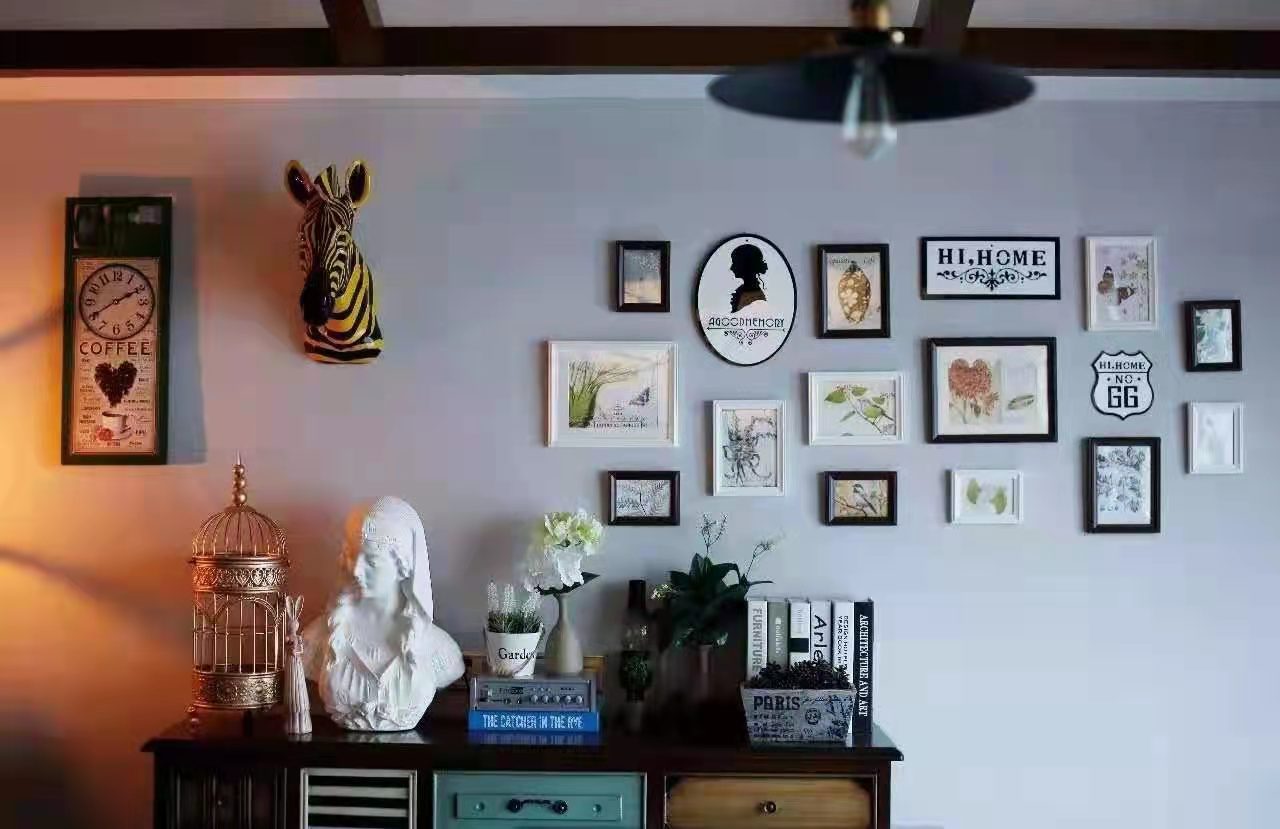 双银大厦 1室1厅1卫 106.0万 双银大厦 1室1厅1卫 106.0万客厅