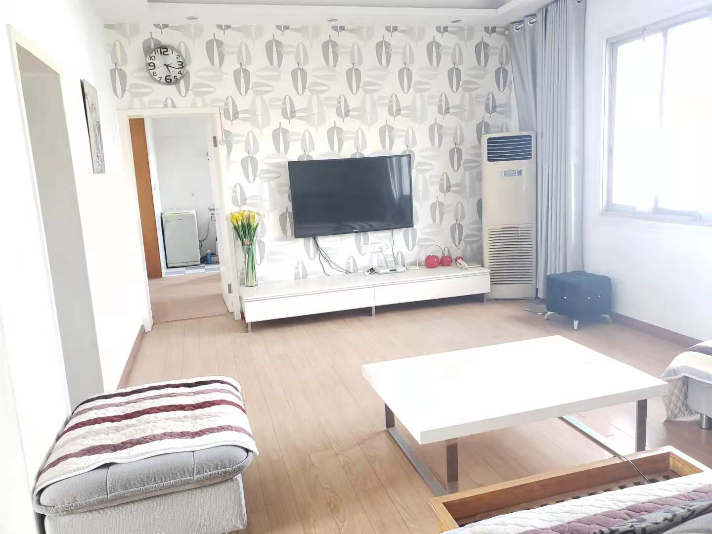 财苑小区(财政局1号宿舍)  3室2厅2卫    1200.0元/月 财苑小区(财政局1号宿舍)  3室2厅2卫    1200.0元/月室内图