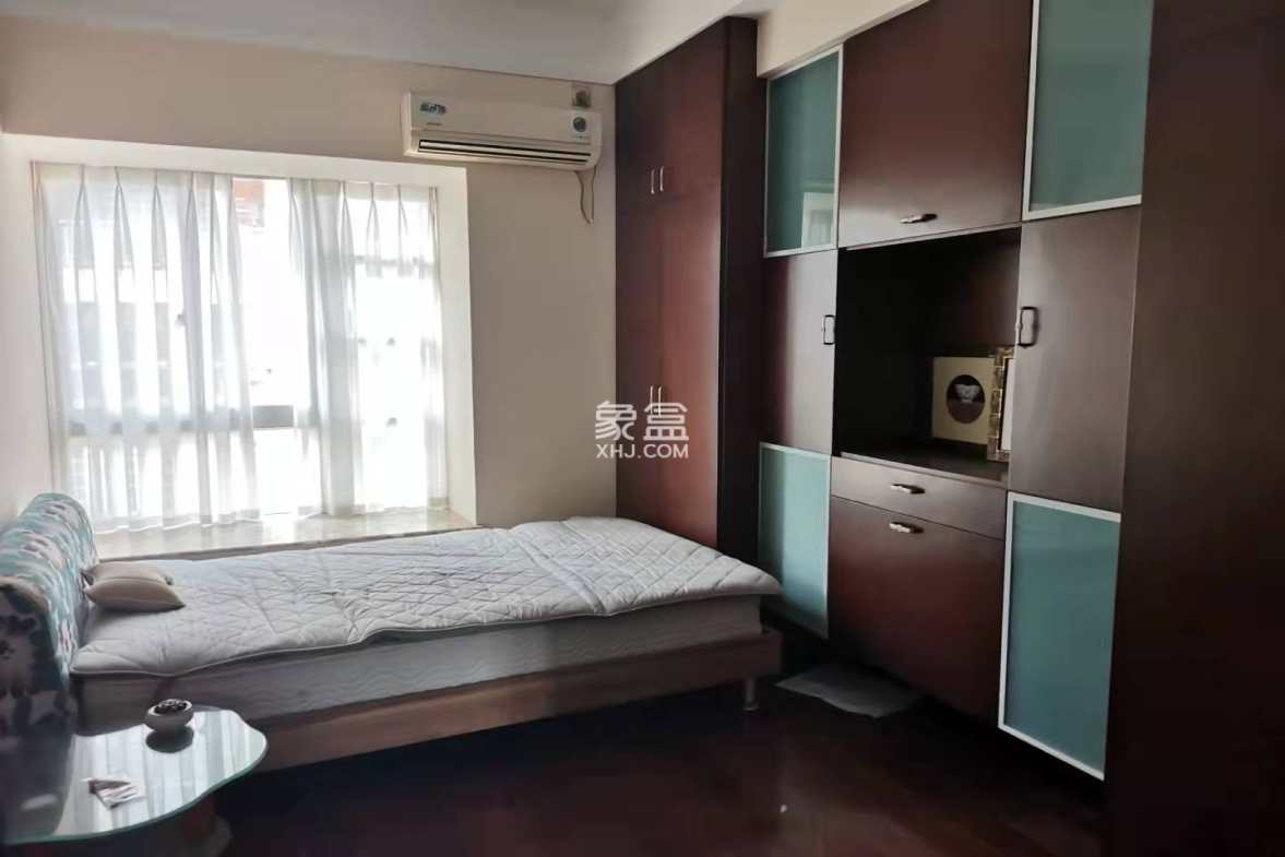 丽景雅苑  4室2厅2卫    98.8万 丽景雅苑  4室2厅2卫    98.8万卧室