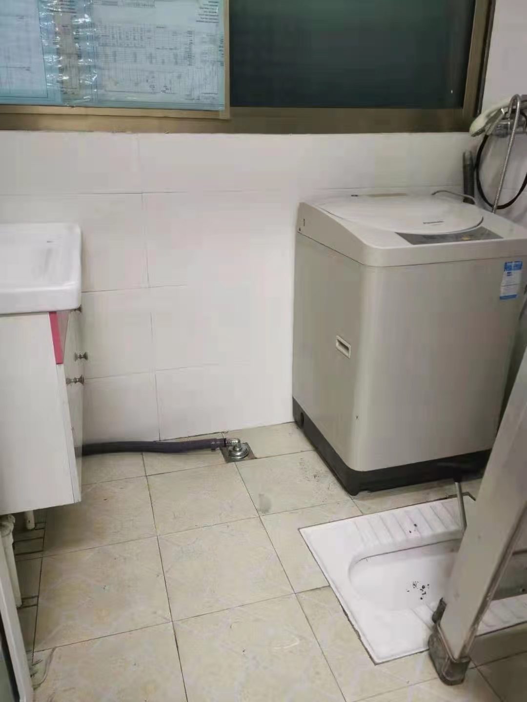 桃花里  1室1厅1卫   850.00元/月室内图