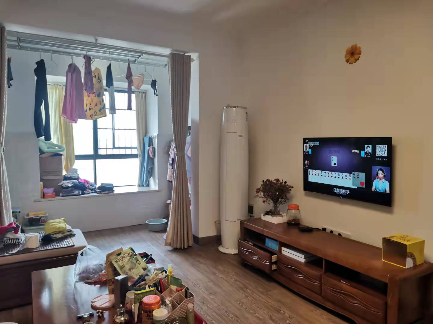 梓怡华府  2室2厅1卫    2000.0元/月 梓怡华府  2室2厅1卫    2000.0元/月室内图