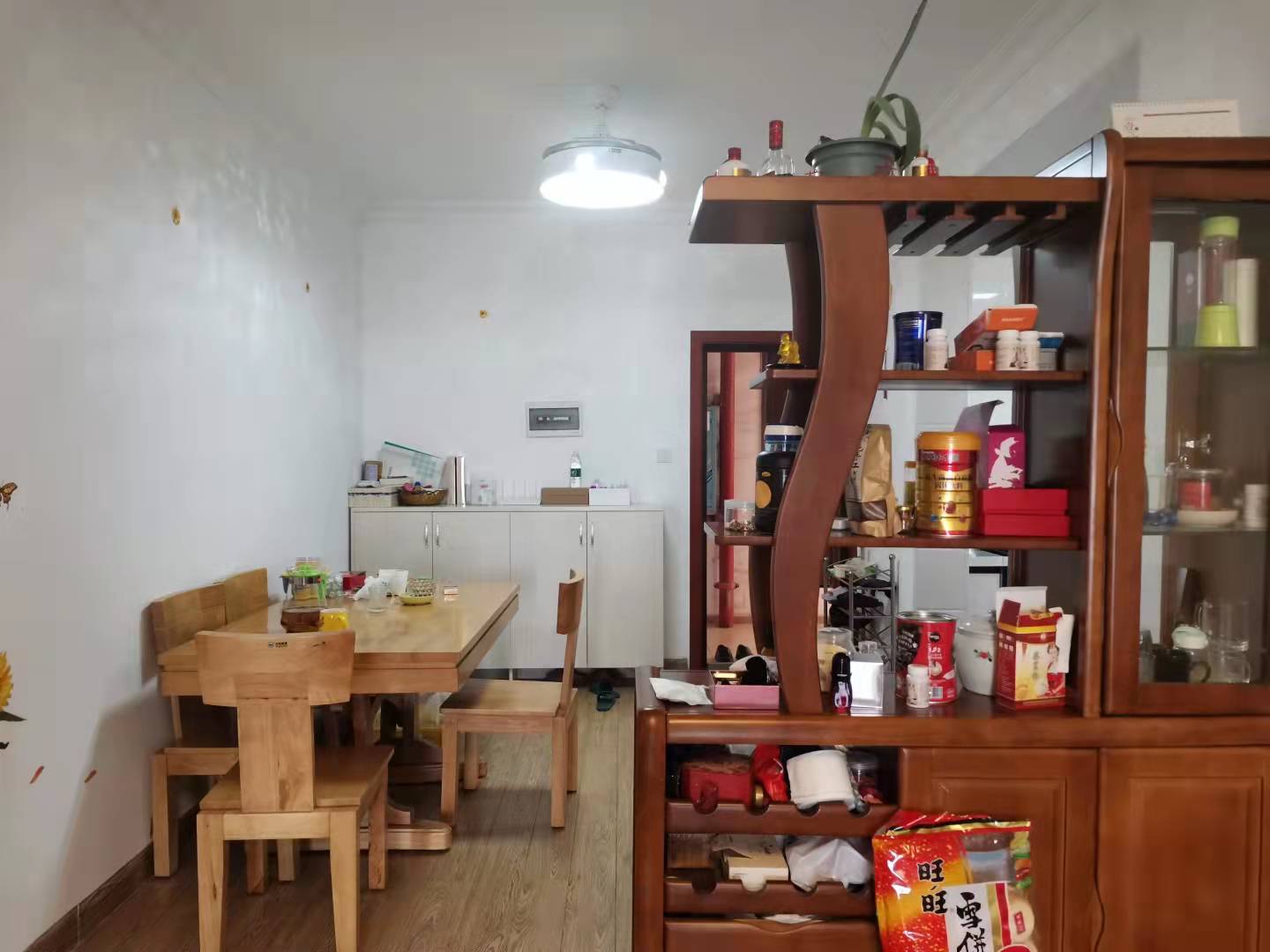 梓怡华府  2室2厅1卫    2000.0元/月 梓怡华府  2室2厅1卫    2000.0元/月室内图