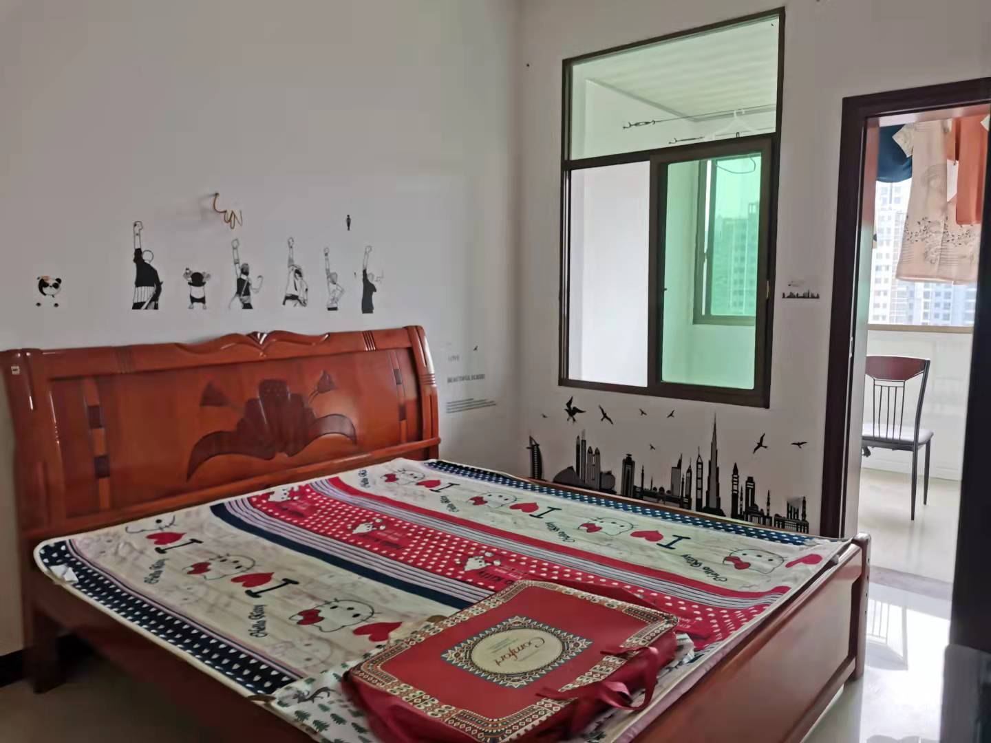 梓怡华府  2室2厅1卫    1400.0元/月 梓怡华府  2室2厅1卫    1400.0元/月室内图