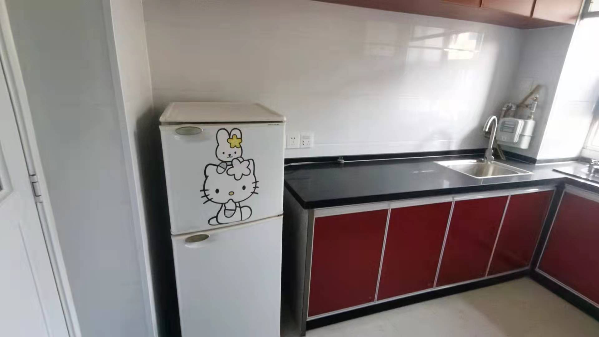 梓园社区(麻纺厂宿舍)  2室1厅1卫    850.0元/月 梓园社区(麻纺厂宿舍)  2室1厅1卫    850.0元/月室内图