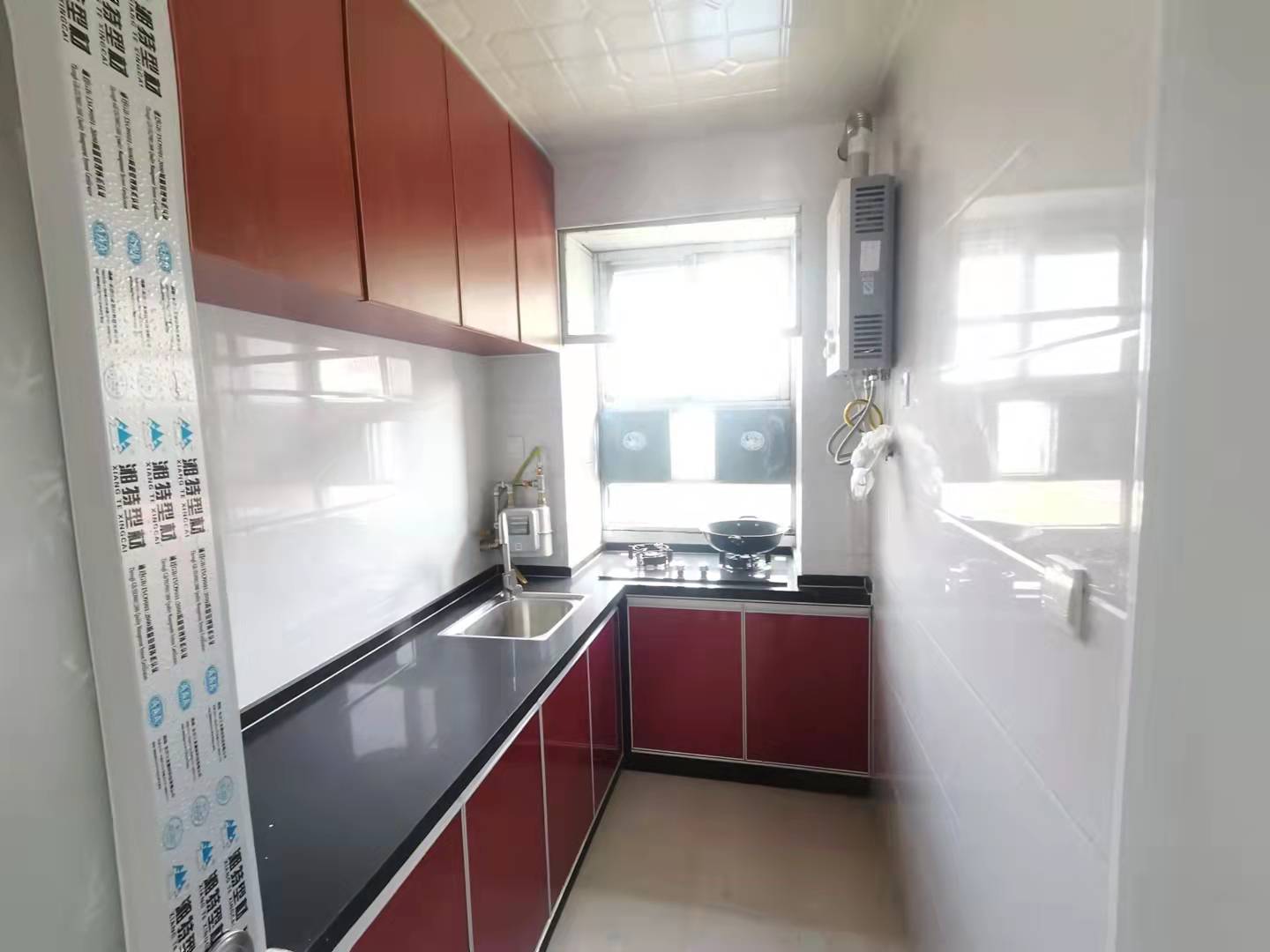 梓园社区(麻纺厂宿舍)  2室1厅1卫    850.0元/月 梓园社区(麻纺厂宿舍)  2室1厅1卫    850.0元/月室内图