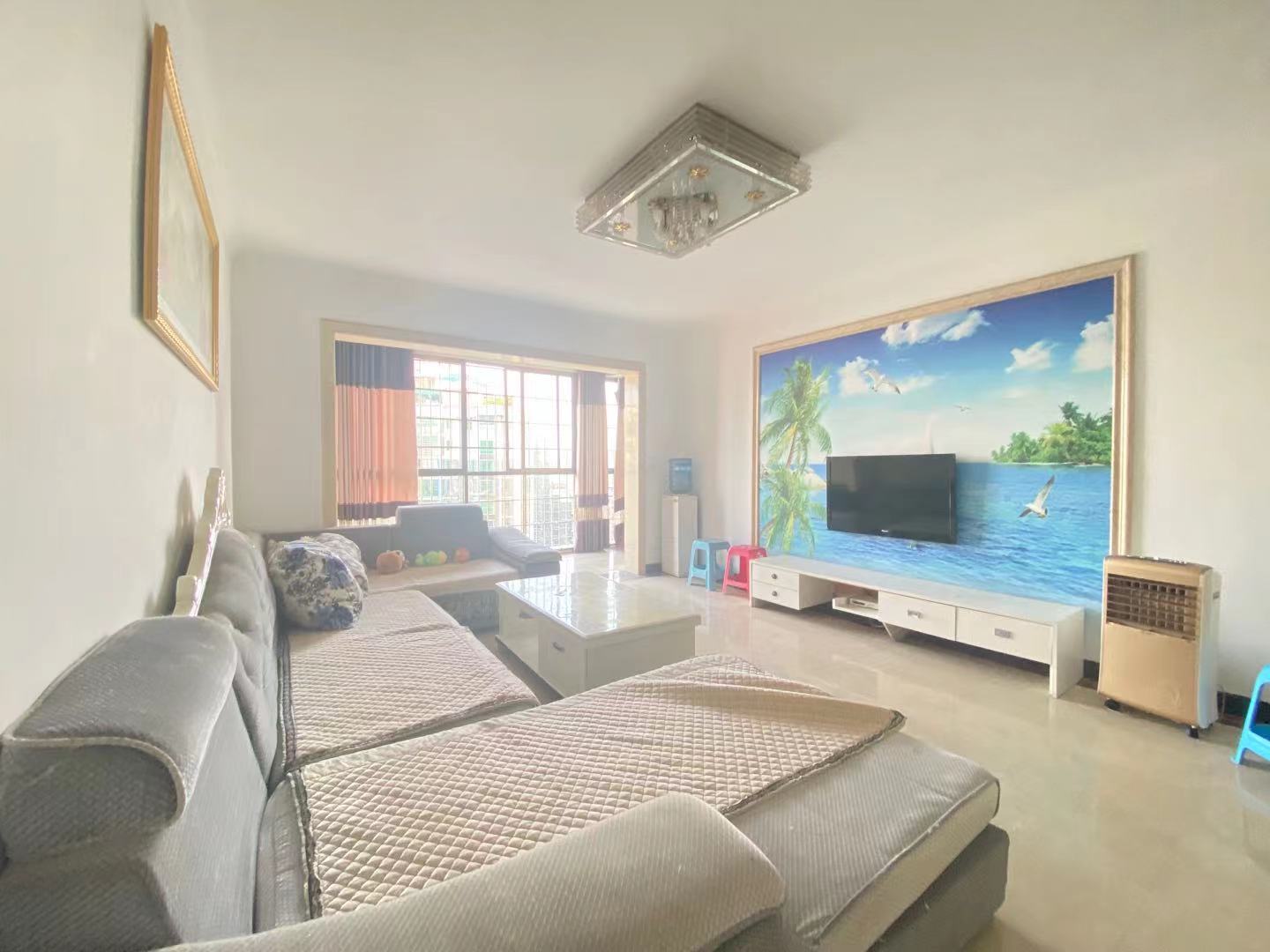 峰邸壹号 3室2厅2卫 2100.0元/月 峰邸壹号 3室2厅2卫 2100.0元/月室内图