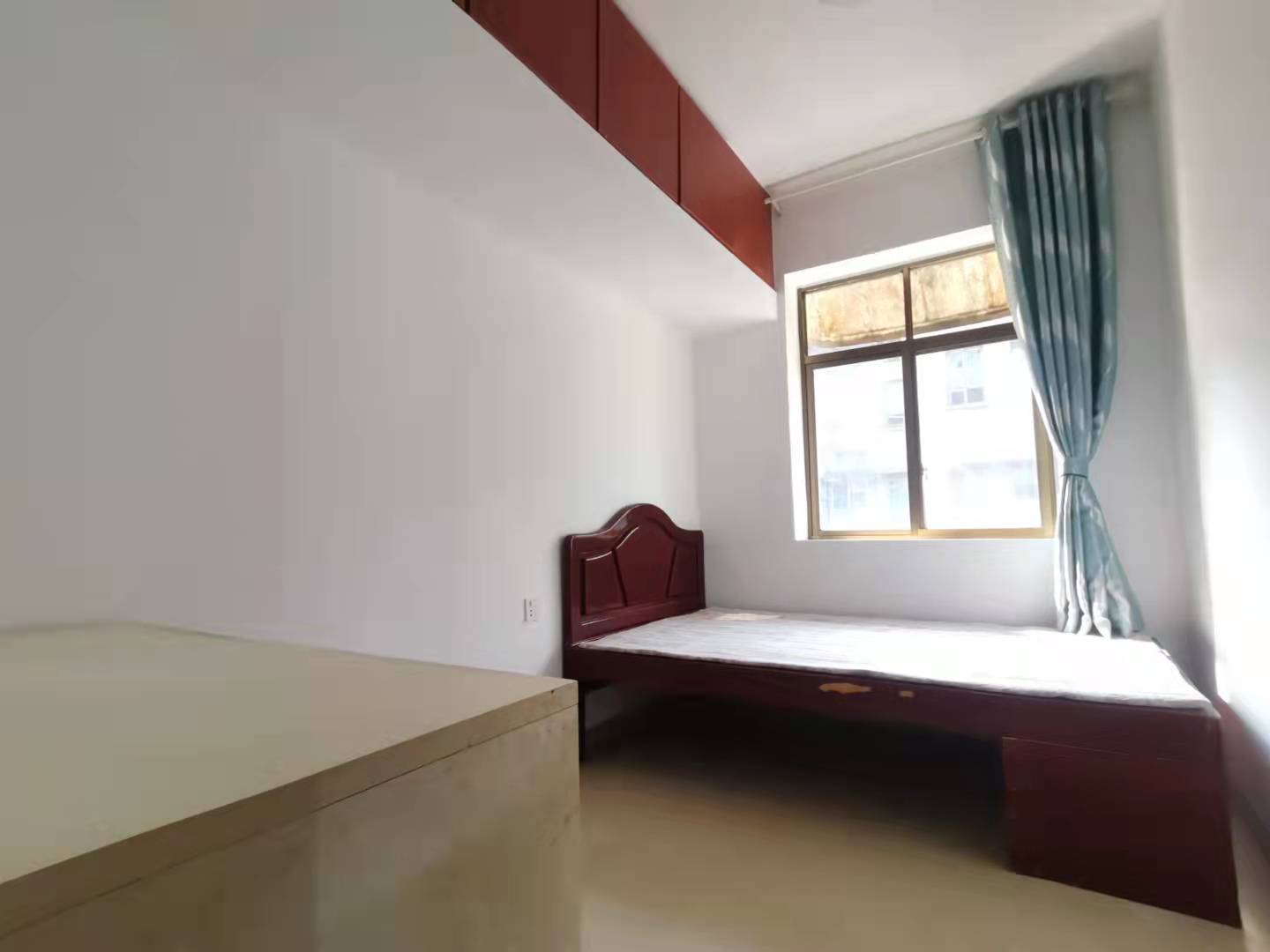 梓园社区(麻纺厂宿舍)  2室1厅1卫    850.0元/月 梓园社区(麻纺厂宿舍)  2室1厅1卫    850.0元/月室内图