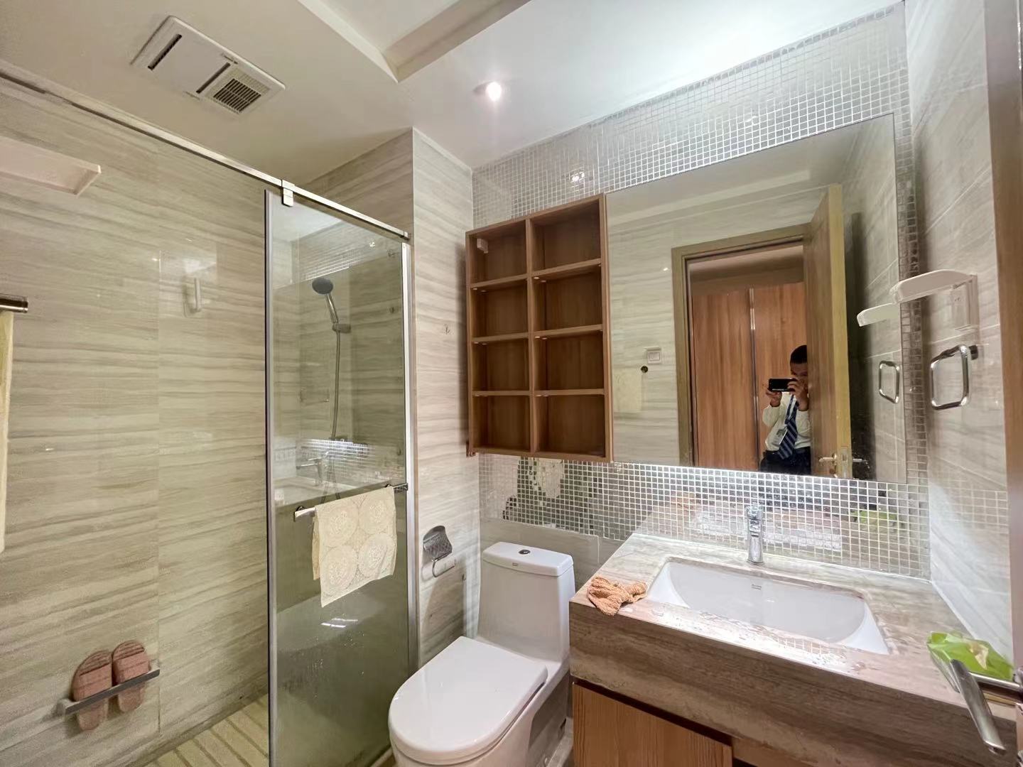 恒大绿洲 1室1厅1卫 1500.0元/月 恒大绿洲 1室1厅1卫 1500.0元/月室内图