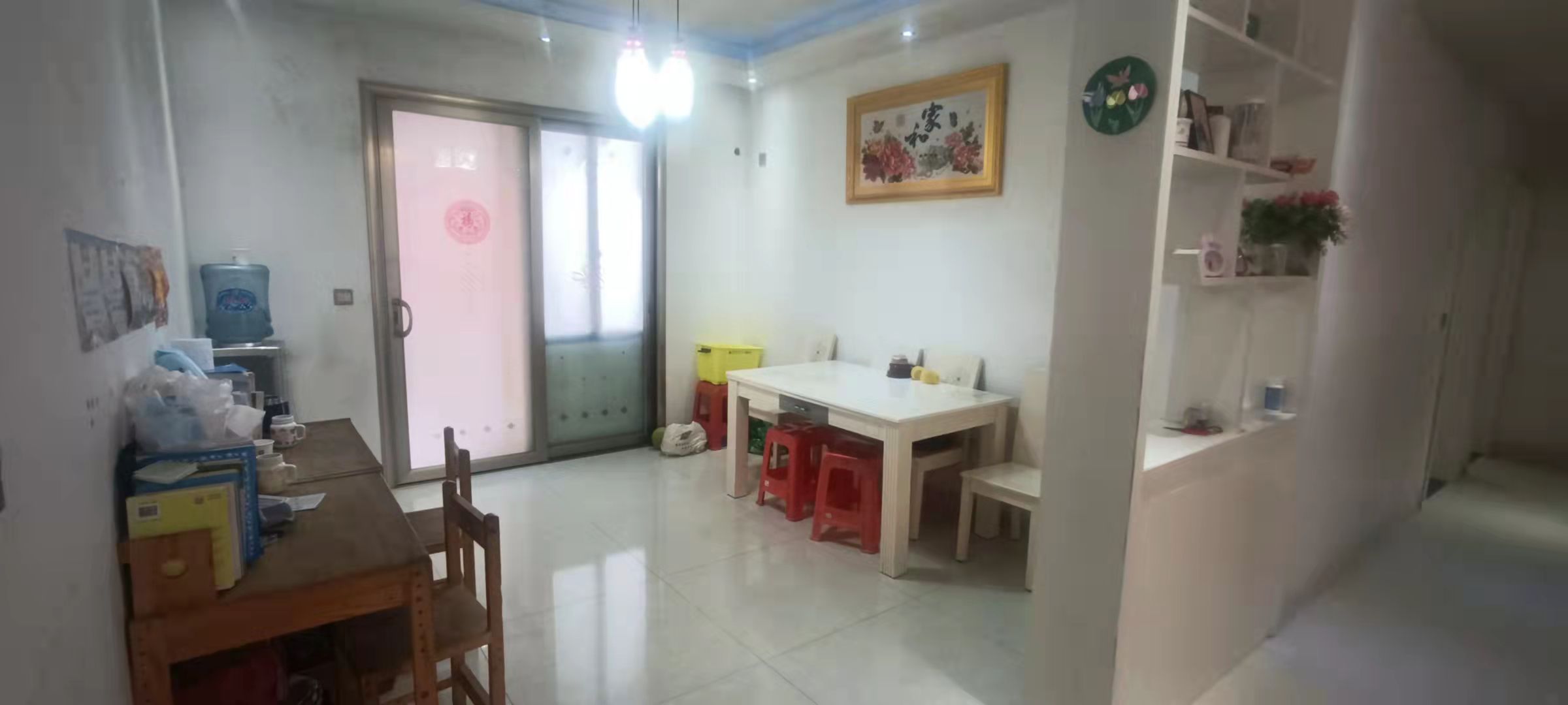 新华名筑  3室2厅2卫    2200.0元/月 新华名筑  3室2厅2卫    2200.0元/月室内图