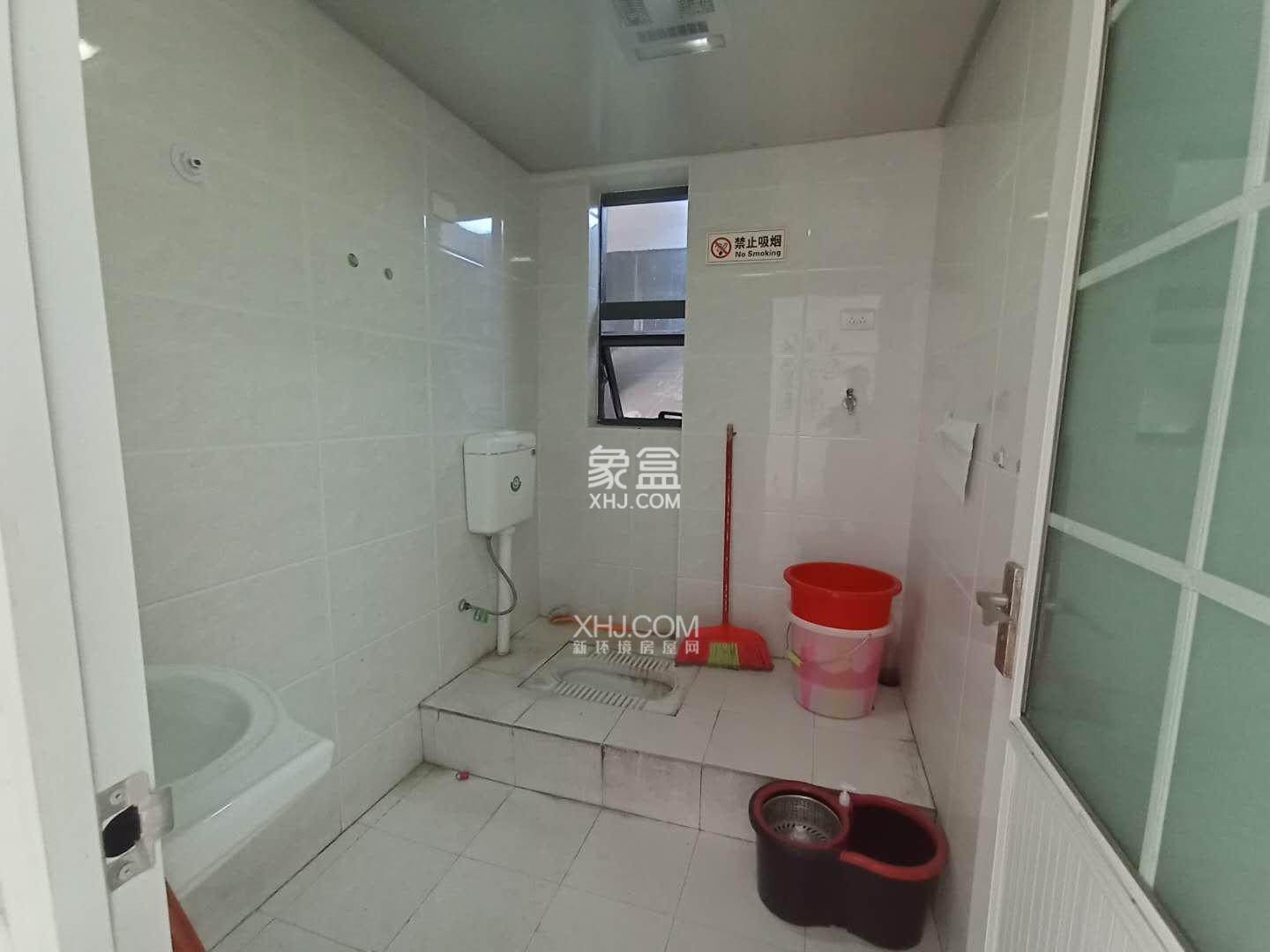 中天会展城SOHO公寓  2室1厅1卫   2800.00元/月室内图