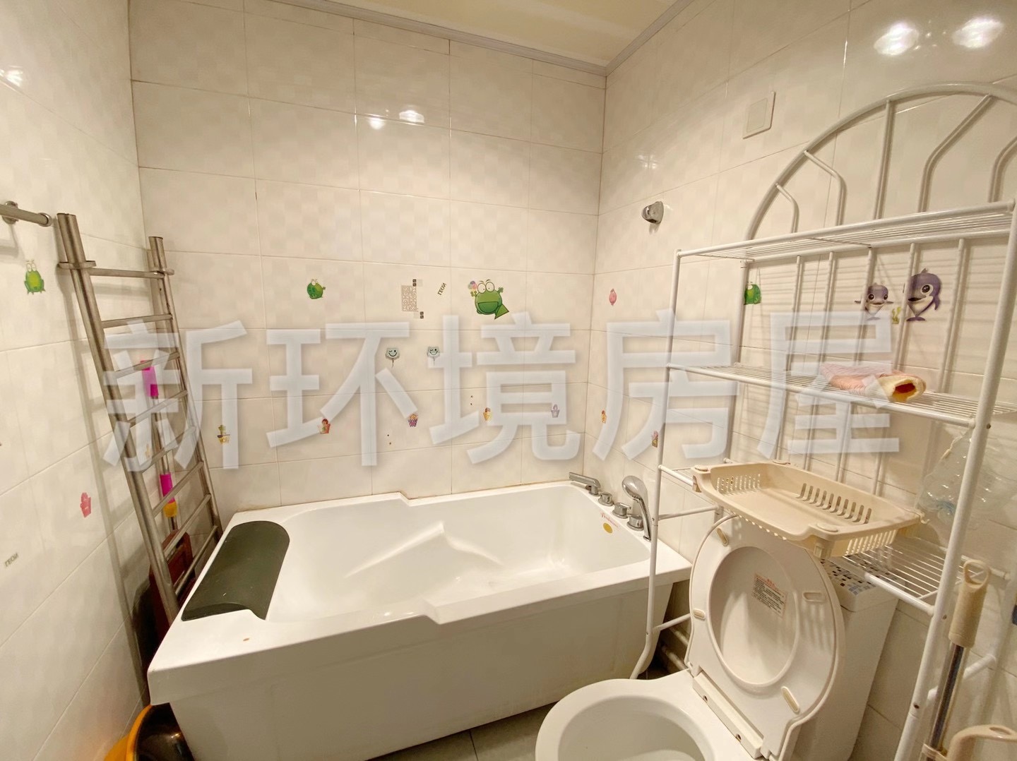 茗景城  2室1厅1卫   2000.00元/月室内图