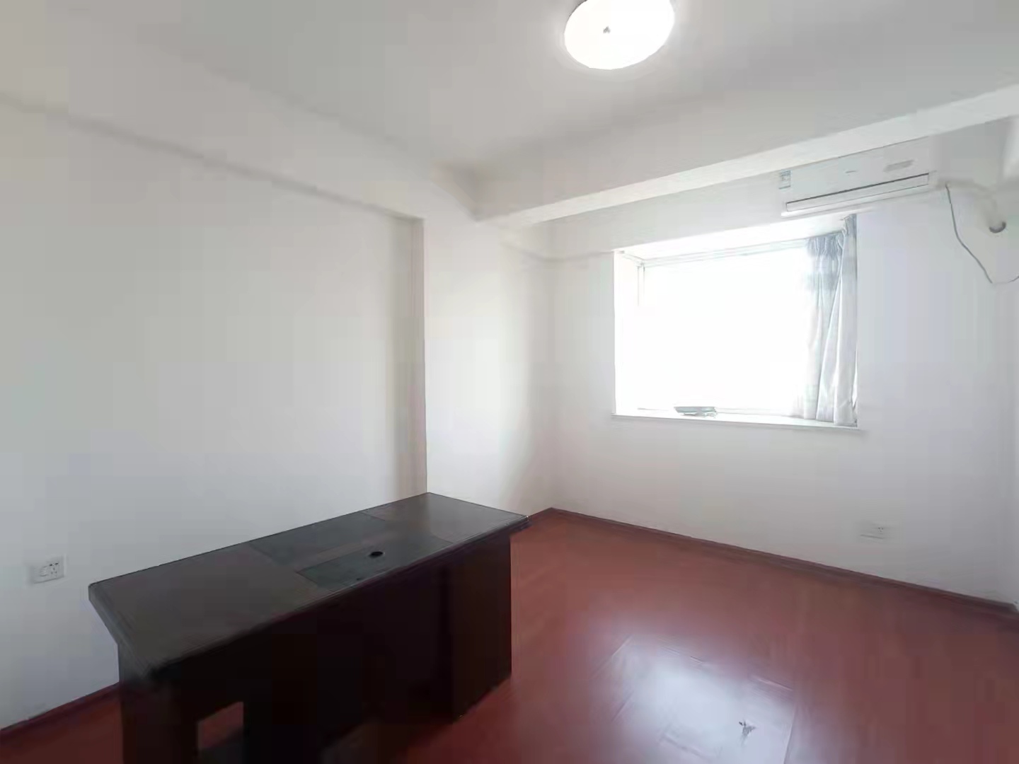 丰越大厦 4室2厅2卫 3600.0元/月 丰越大厦 4室2厅2卫 3600.0元/月室内图