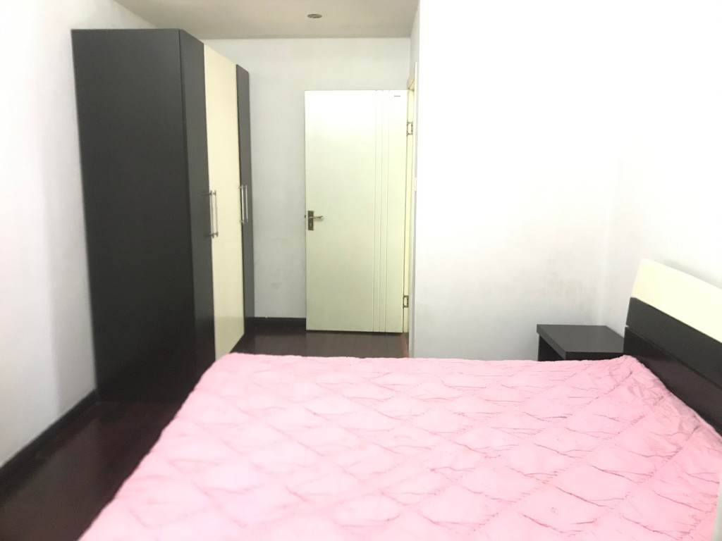 阳光馨庭苑 4室2厅2卫 2500.0元/月 阳光馨庭苑 4室2厅2卫 2500.0元/月室内图