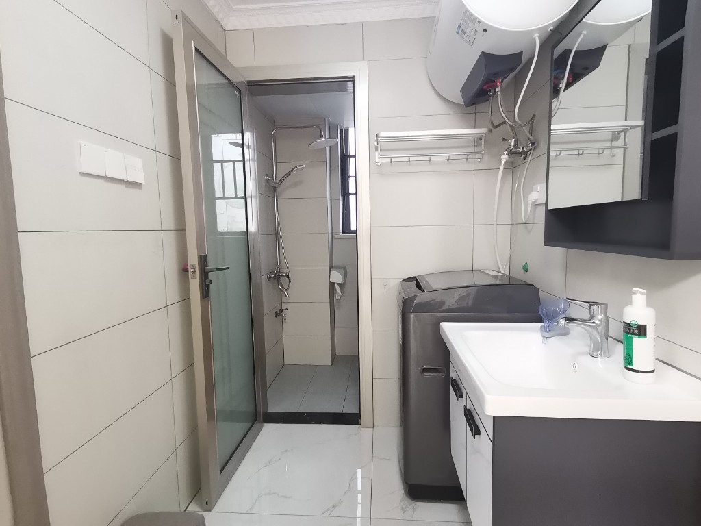 百弘学府城 2室1厅1卫 1600.0元/月 百弘学府城 2室1厅1卫 1600.0元/月室内图