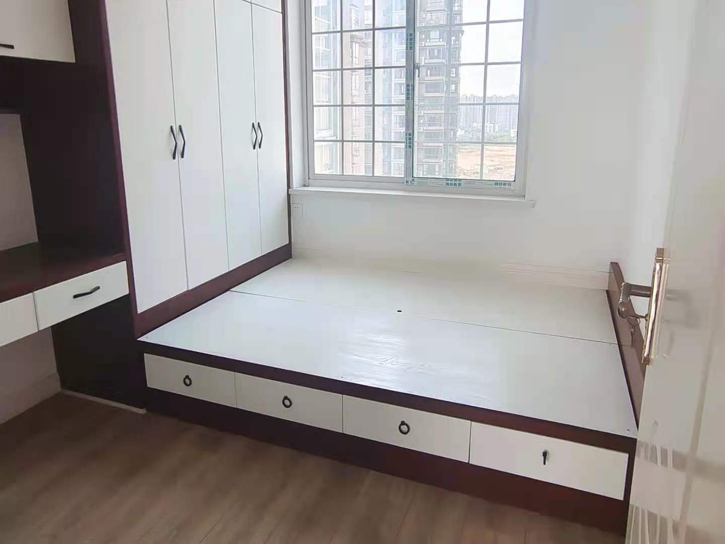 康城上品 3室2厅2卫 69.0万 康城上品 3室2厅2卫 69.0万卧室