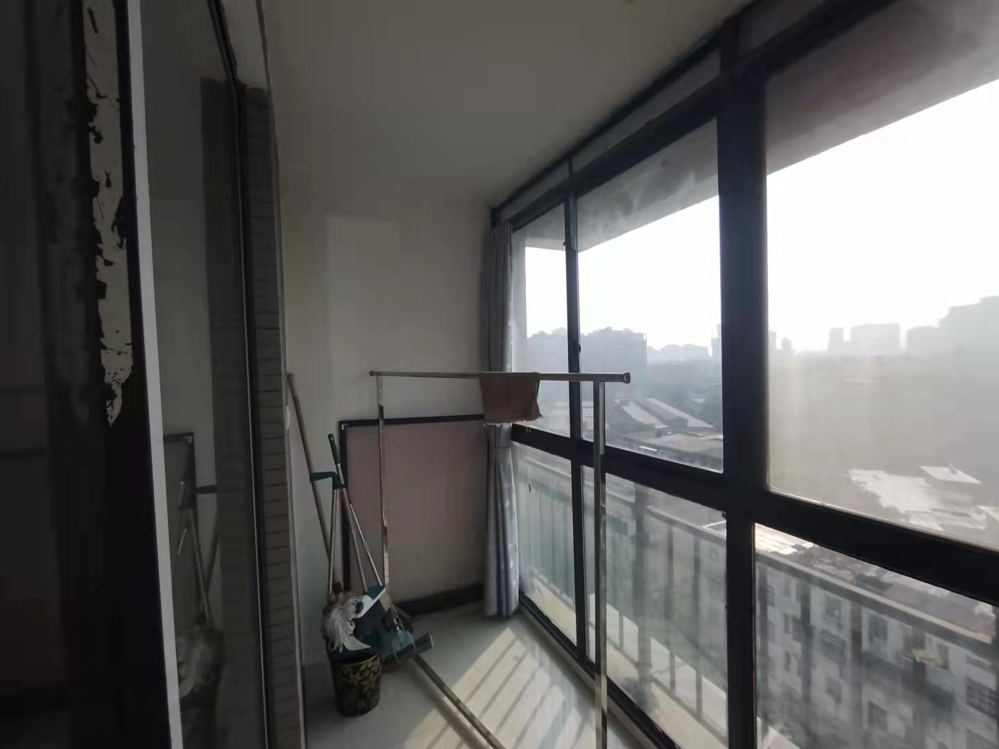 太一御江城 2室1厅1卫 1600.0元/月 太一御江城 2室1厅1卫 1600.0元/月室内图