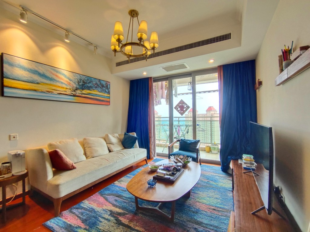 晋合湘水湾一期 3室2厅1卫 69.8万 晋合湘水湾一期 3室2厅1卫 69.8万客厅