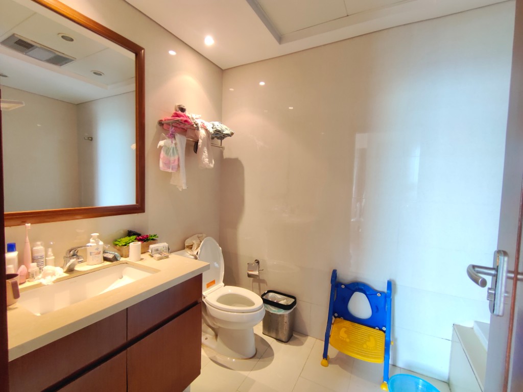 晋合湘水湾一期 3室2厅1卫 69.8万 晋合湘水湾一期 3室2厅1卫 69.8万客厅