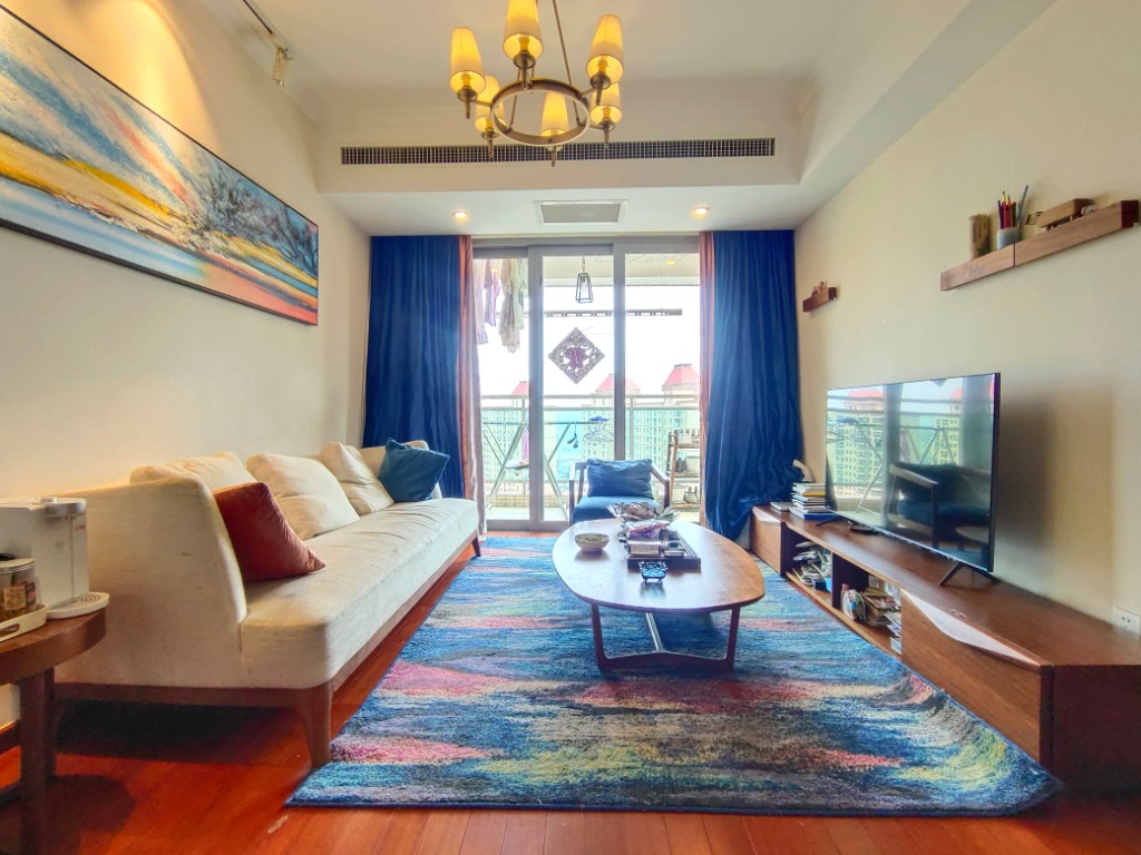 晋合湘水湾一期 3室2厅1卫 69.8万 晋合湘水湾一期 3室2厅1卫 69.8万客厅