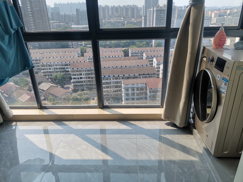 银海御苑  2室2厅1卫   2000.00元/月室内图