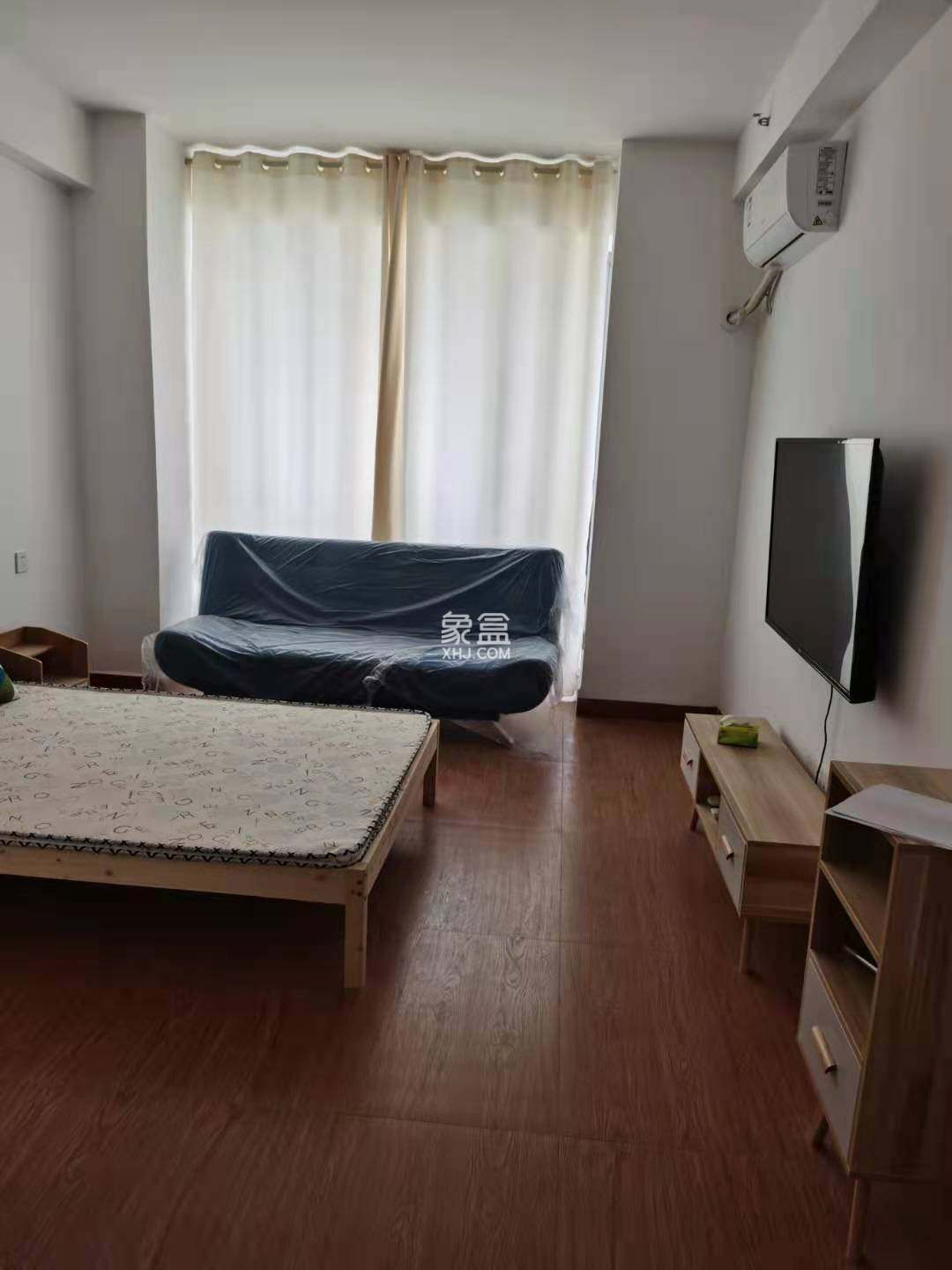 友阿国际  1室1厅1卫   1400.00元/月