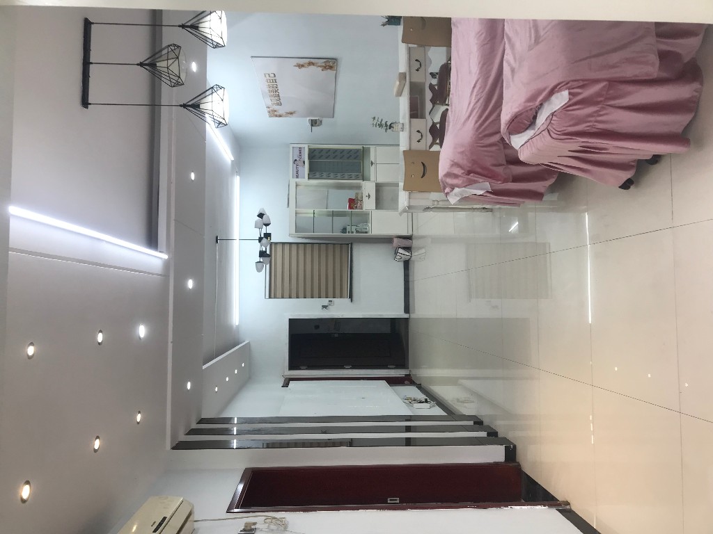 君临新世界  2室2厅1卫    2000.0元/月 君临新世界  2室2厅1卫    2000.0元/月室内图