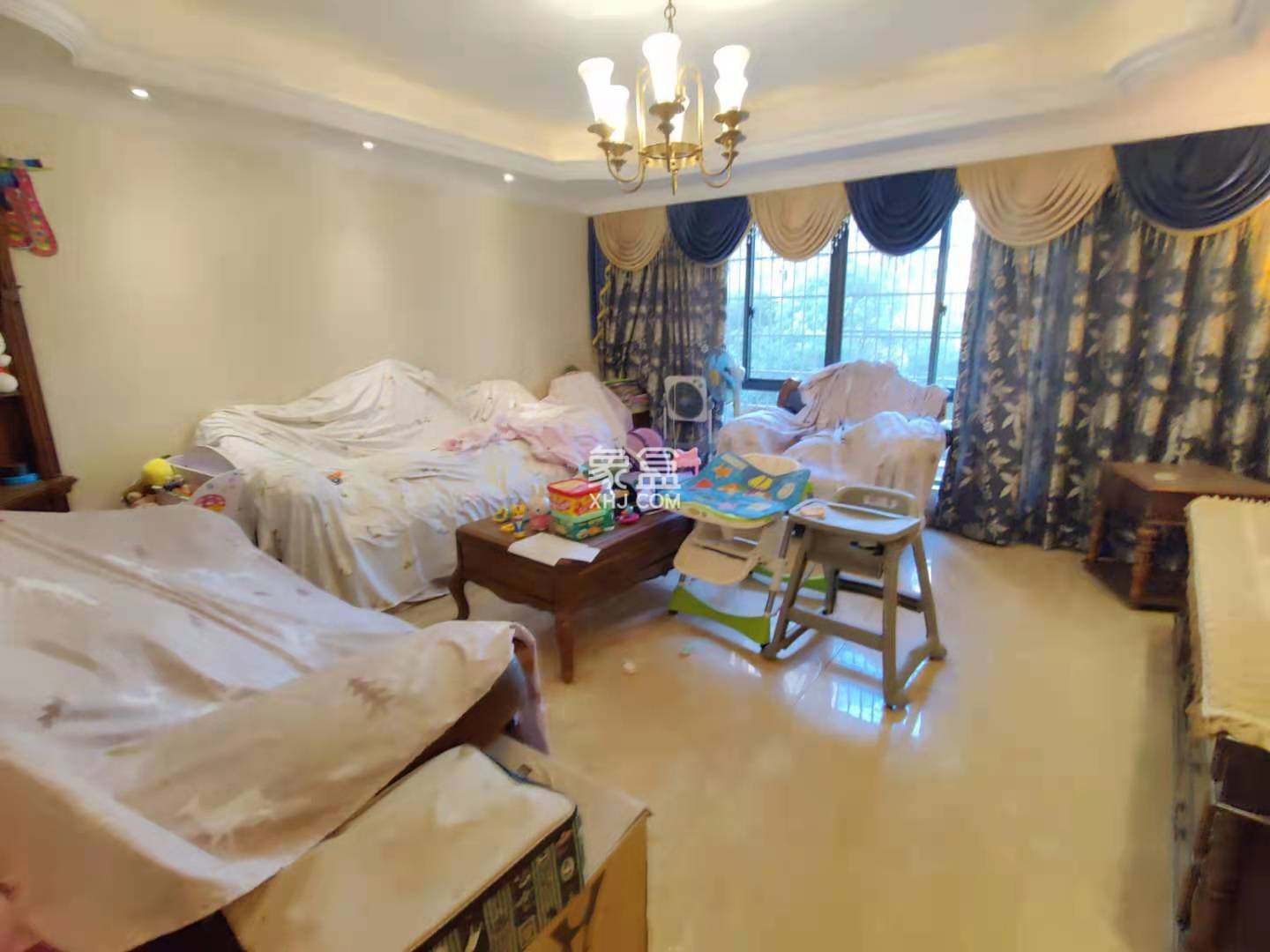 长大彩虹都  4室2厅2卫    4500.0元/月室内图