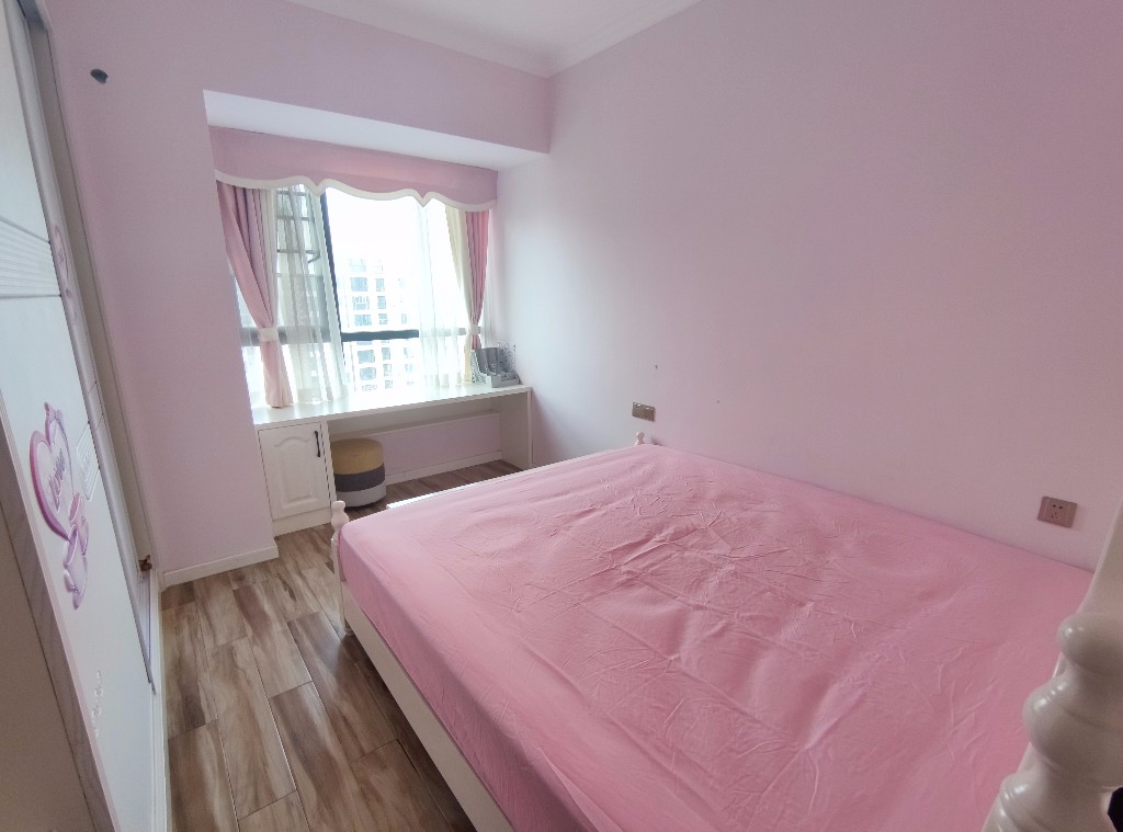 栗雨香堤 3室2厅1卫 70.0万 栗雨香堤 3室2厅1卫 70.0万客厅