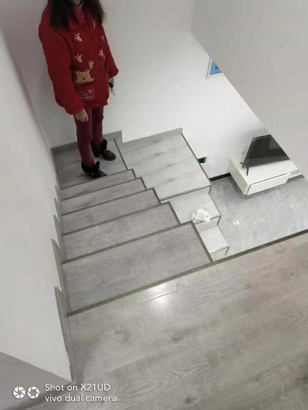 香格里拉  2室2厅1卫    1600.0元/月 香格里拉  2室2厅1卫    1600.0元/月室内图