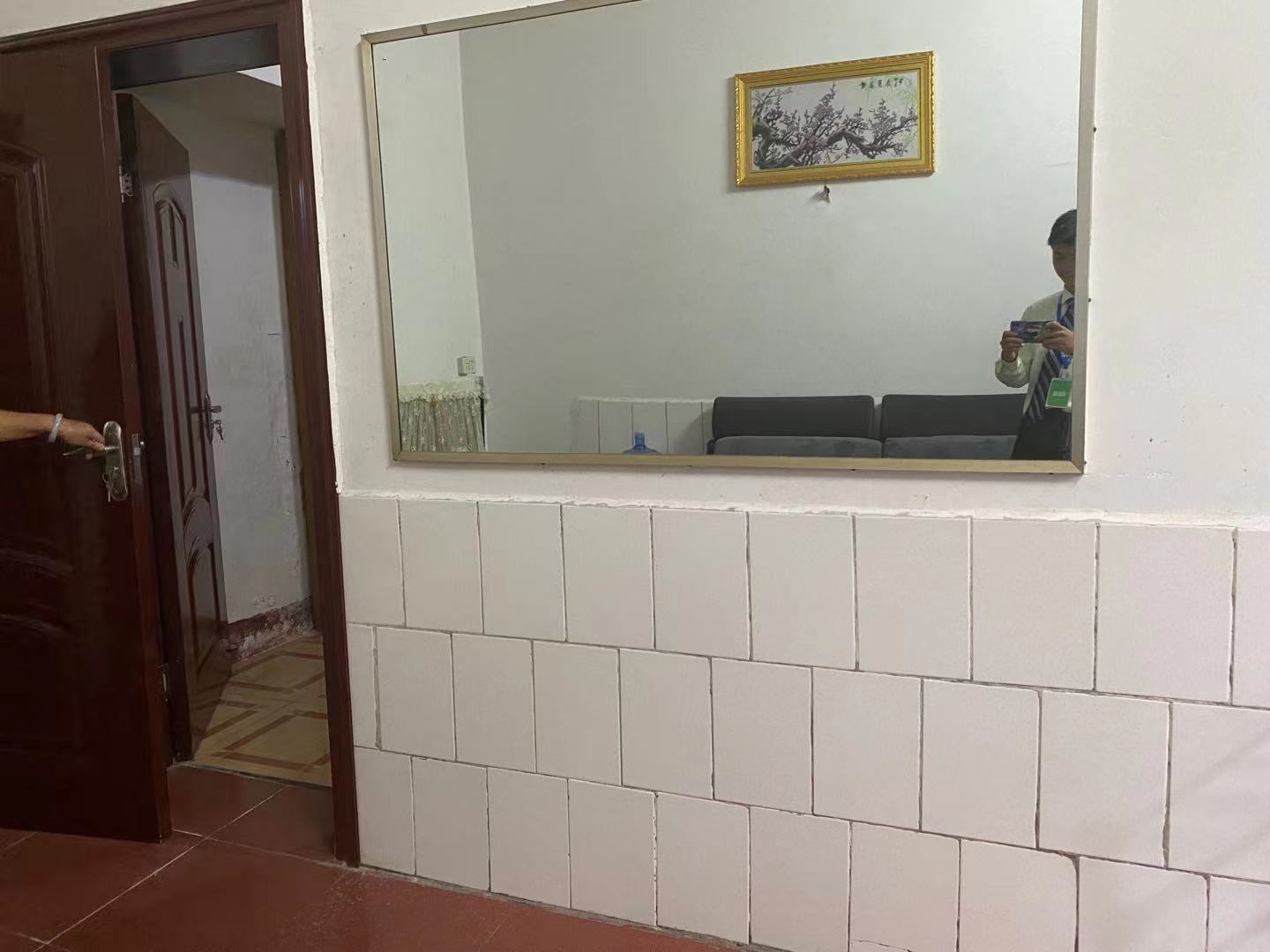 塑料五厂 1室1厅1卫 650.0元/月 塑料五厂 1室1厅1卫 650.0元/月小区图