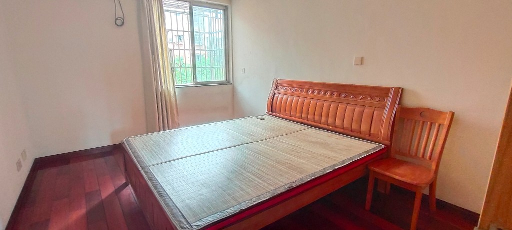 馨香小区 2室2厅1卫 1100.0元/月 馨香小区 2室2厅1卫 1100.0元/月室内图