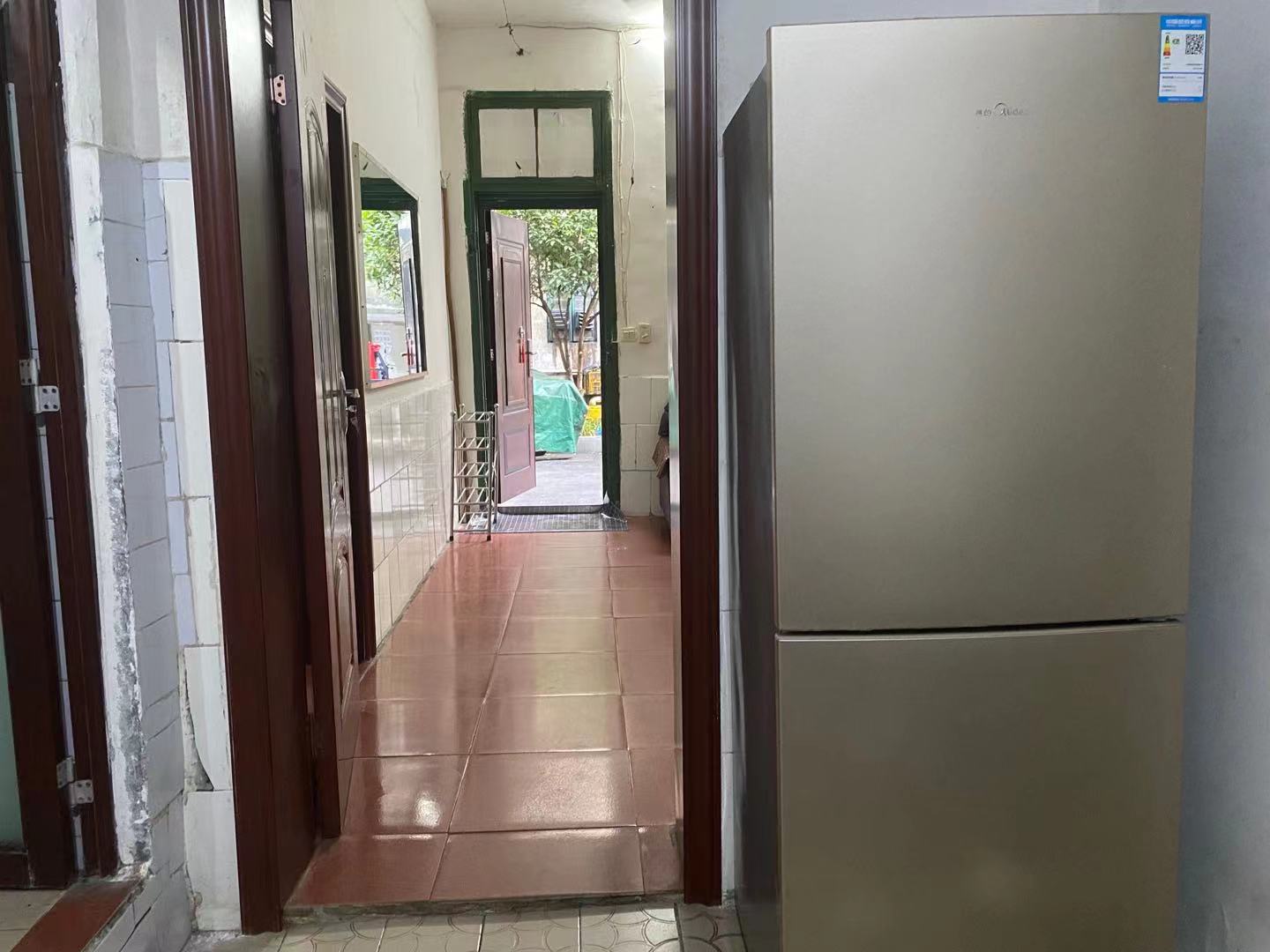 塑料五厂 1室1厅1卫 650.0元/月 塑料五厂 1室1厅1卫 650.0元/月室内图