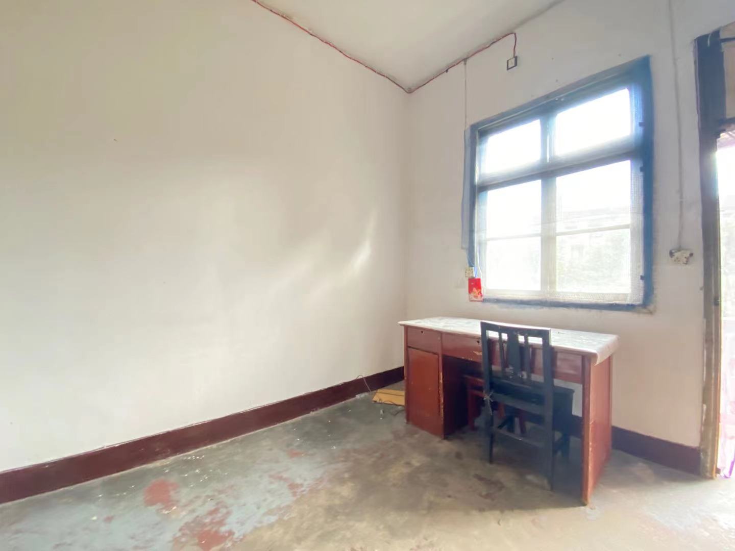 湘图大厦 2室1厅1卫 1000.0元/月 湘图大厦 2室1厅1卫 1000.0元/月室内图