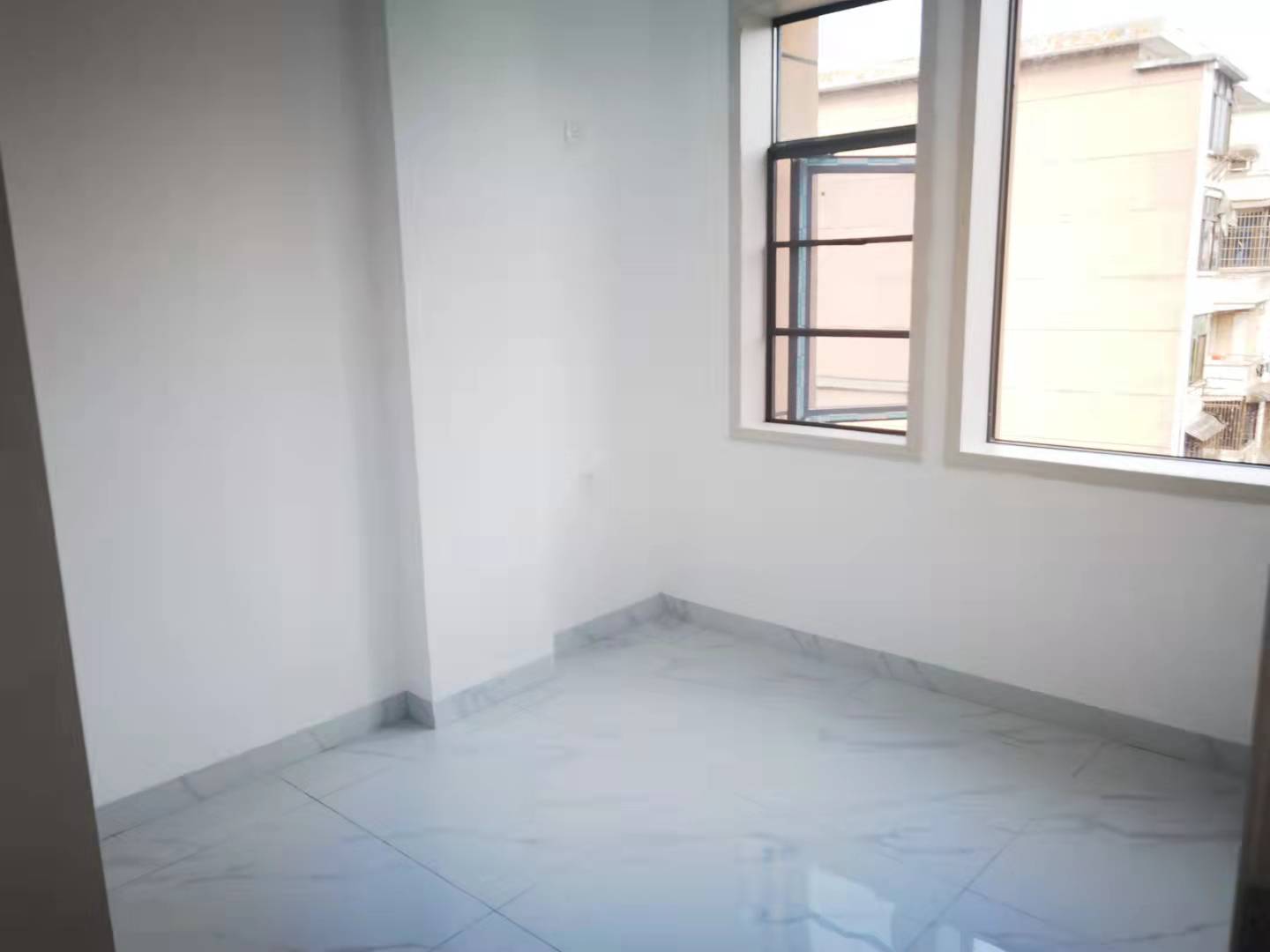 赫山新天地 2室1厅1卫 1580.0元/月 赫山新天地 2室1厅1卫 1580.0元/月室内图