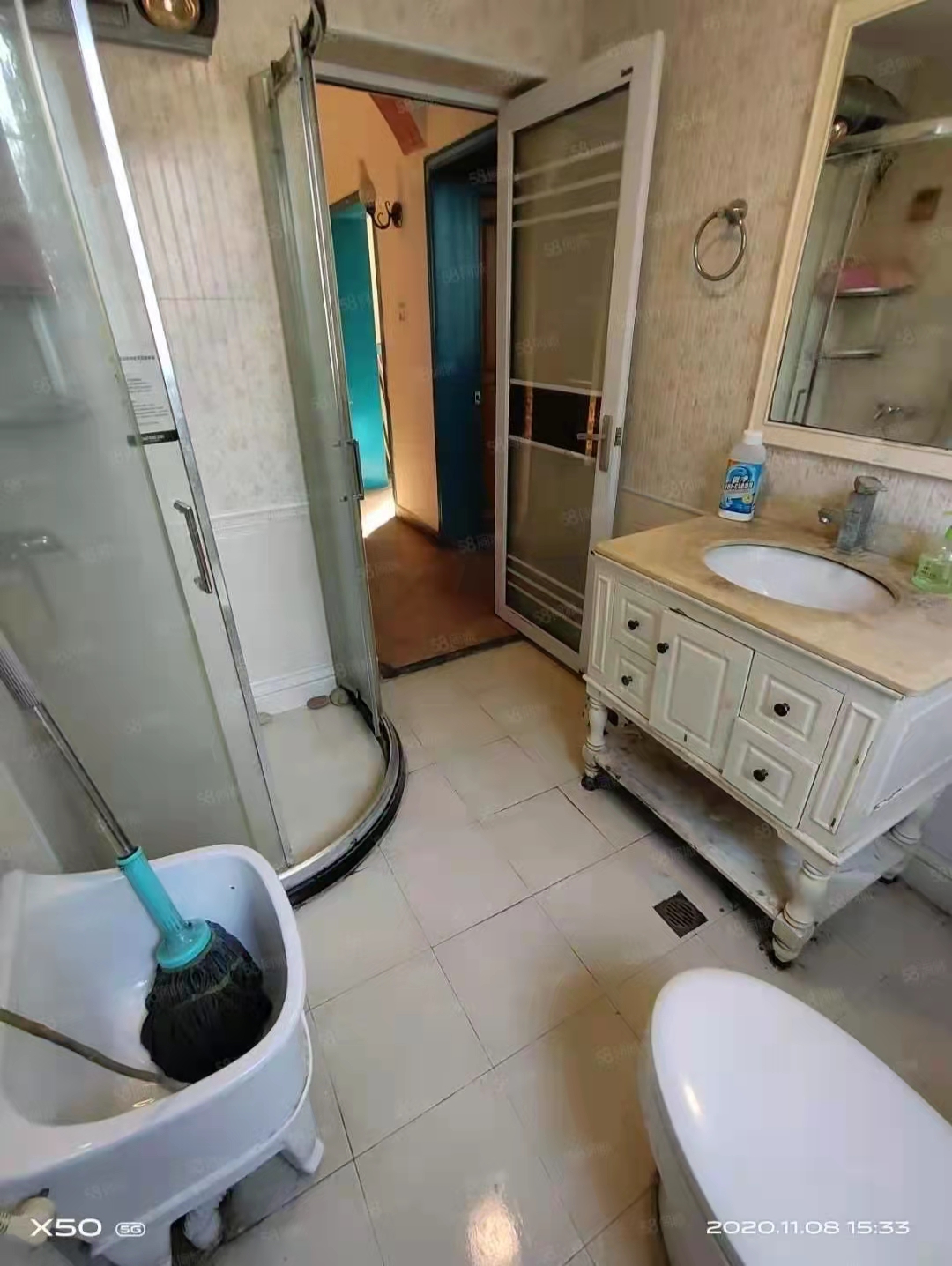 康泰花园  3室2厅2卫    68.8万 康泰花园  3室2厅2卫    68.8万卧室