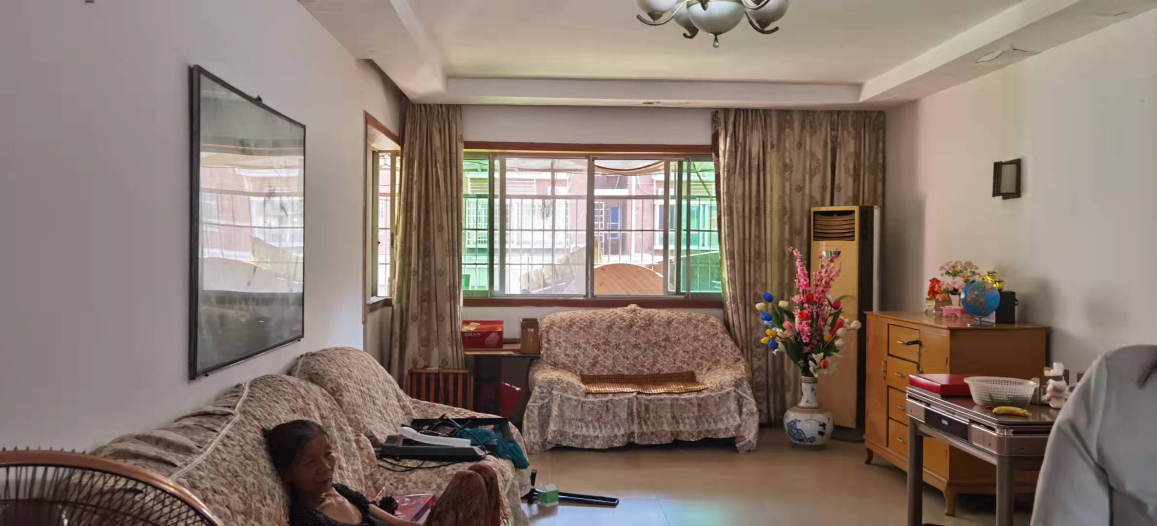 望江花园 2室2厅1卫 1000.00元/月 望江花园 2室2厅1卫 1000.00元/月户型图