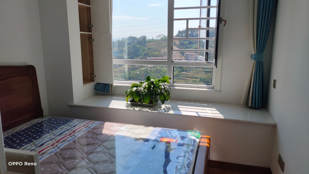 百弘学府城  3室2厅2卫    1900.0元/月 百弘学府城  3室2厅2卫    1900.0元/月室内图