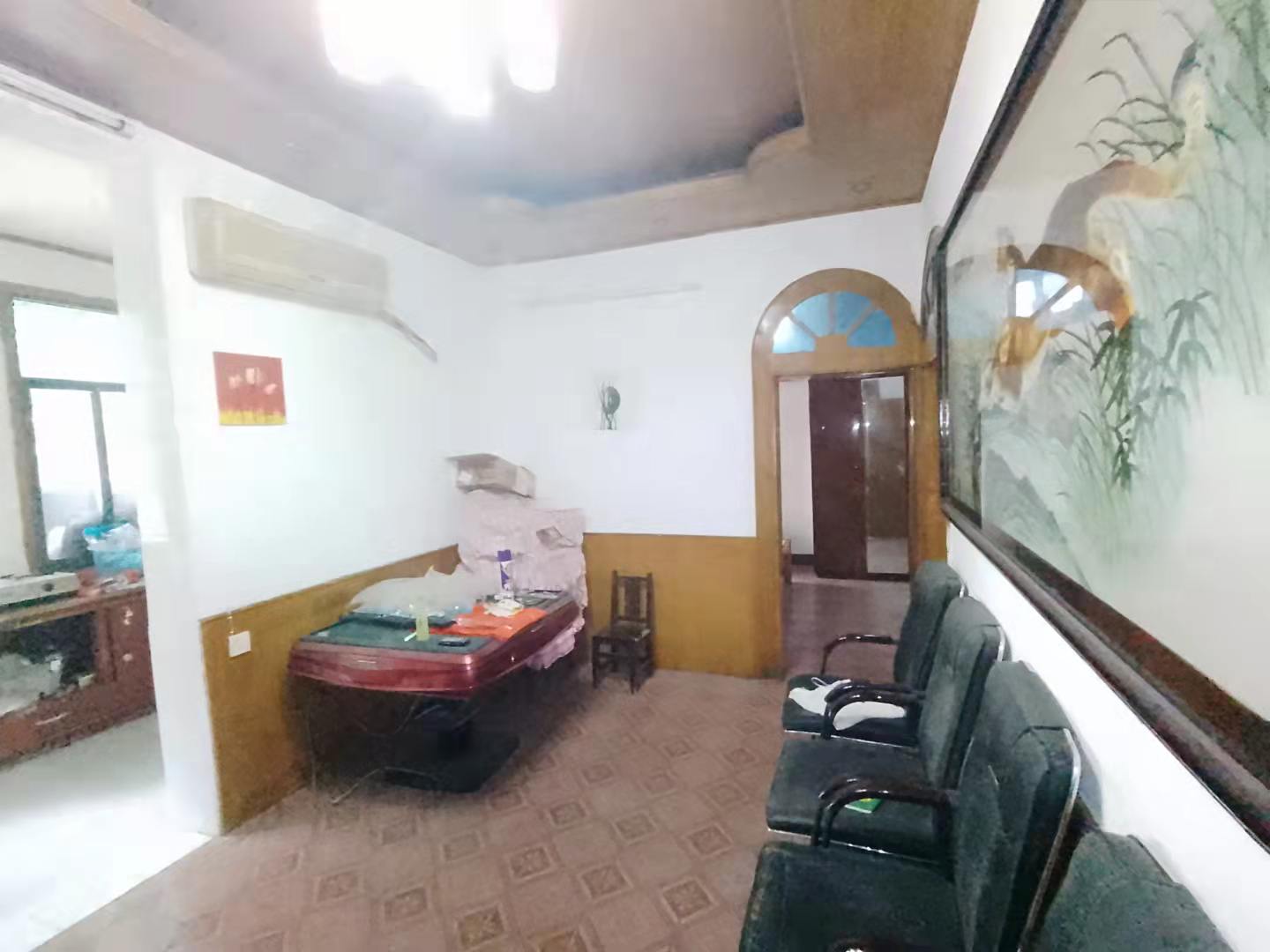 赫山司法局 4室2厅1卫 1500.0元/月 赫山司法局 4室2厅1卫 1500.0元/月室内图