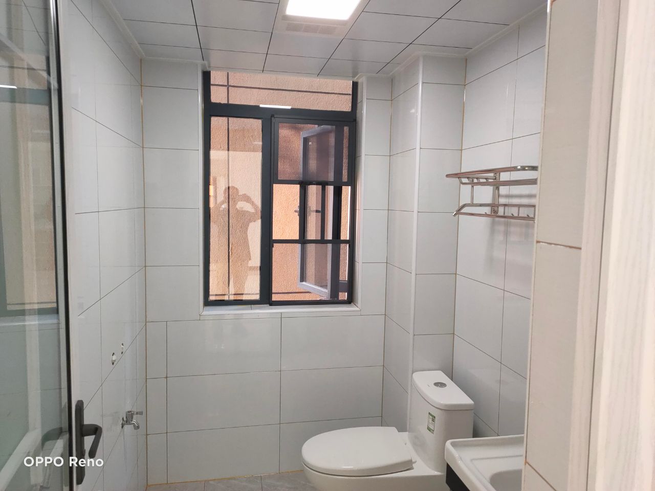 百弘学府城  3室2厅2卫    1900.0元/月 百弘学府城  3室2厅2卫    1900.0元/月室内图