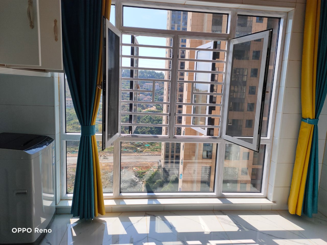 百弘学府城  3室2厅2卫    1900.0元/月 百弘学府城  3室2厅2卫    1900.0元/月室内图