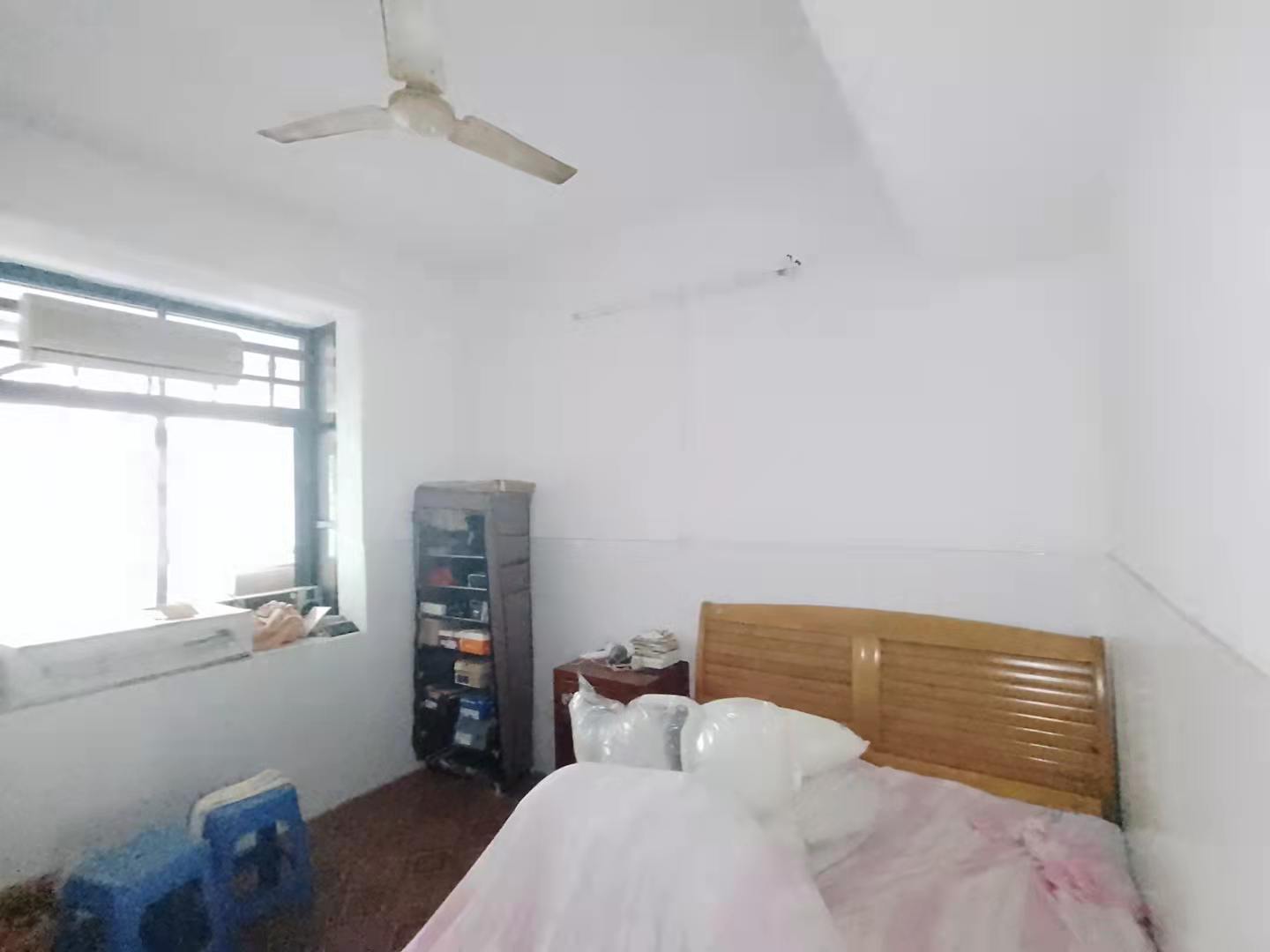 赫山司法局 4室2厅1卫 1500.0元/月 赫山司法局 4室2厅1卫 1500.0元/月室内图