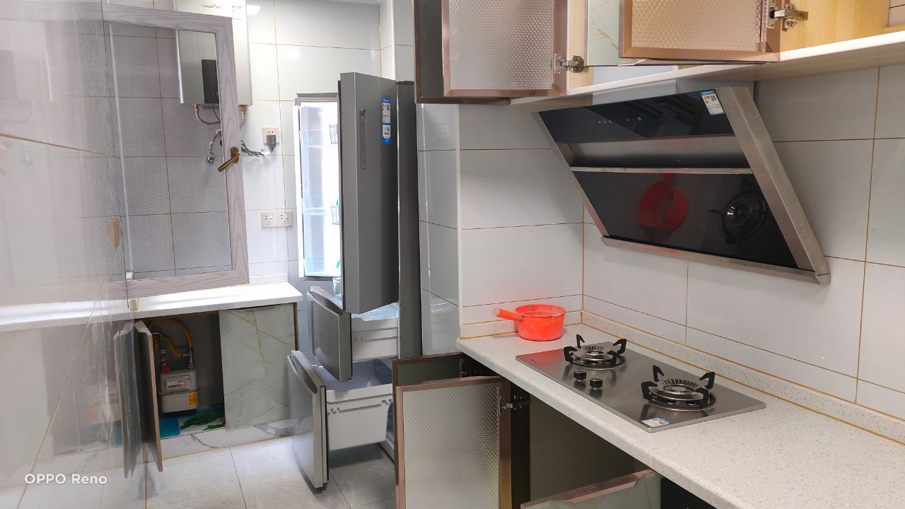 百弘学府城  3室2厅2卫    1900.0元/月 百弘学府城  3室2厅2卫    1900.0元/月室内图