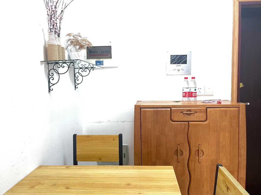 太一御江城 1室1厅1卫 1250.0元/月 太一御江城 1室1厅1卫 1250.0元/月室内图