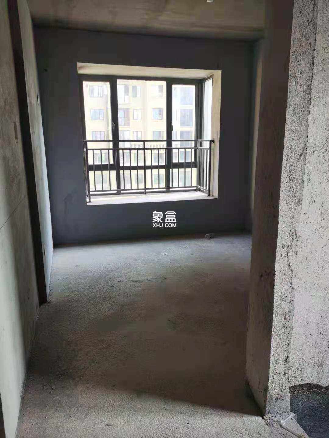奥凯花园  4室2厅2卫    1500.0元/月室内图