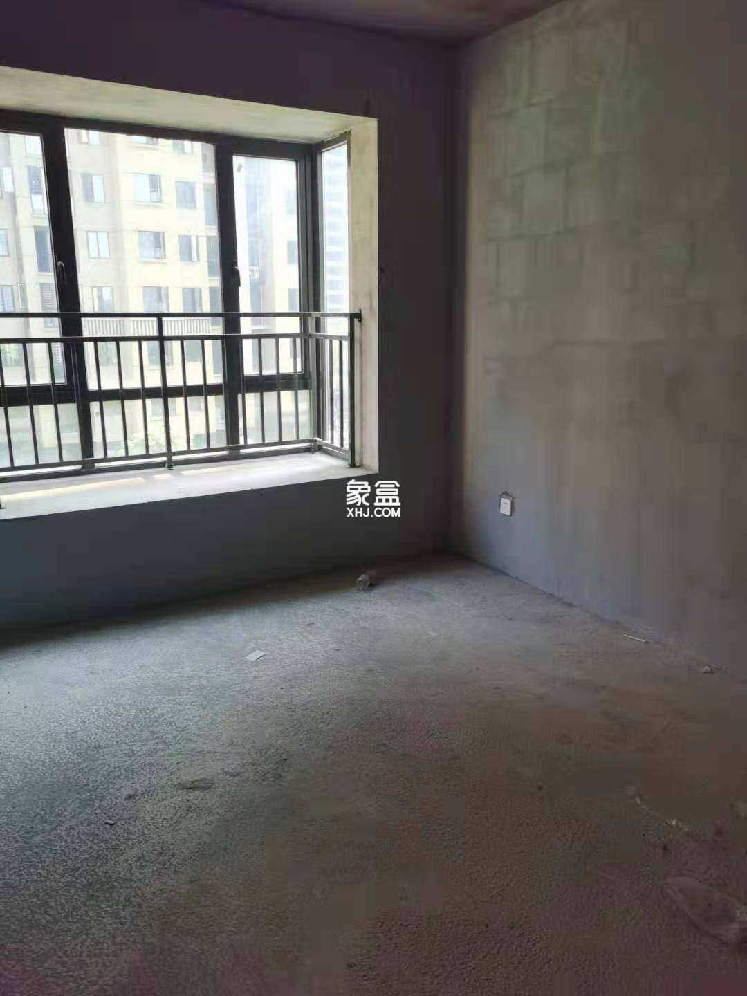 奥凯花园  4室2厅2卫    1500.0元/月室内图