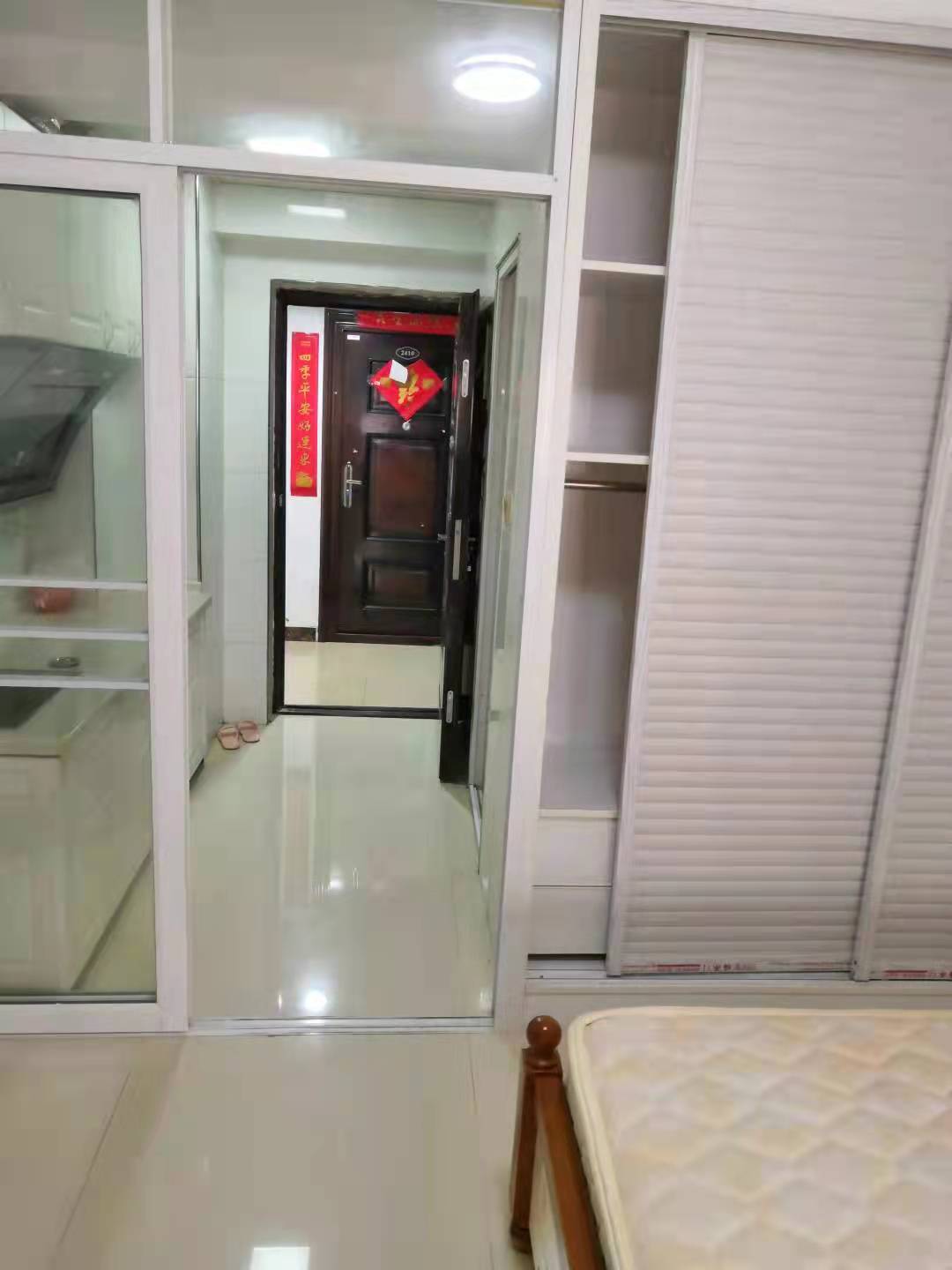 御江帝景 1室1厅1卫 1300.00元/月 御江帝景 1室1厅1卫 1300.00元/月室内图