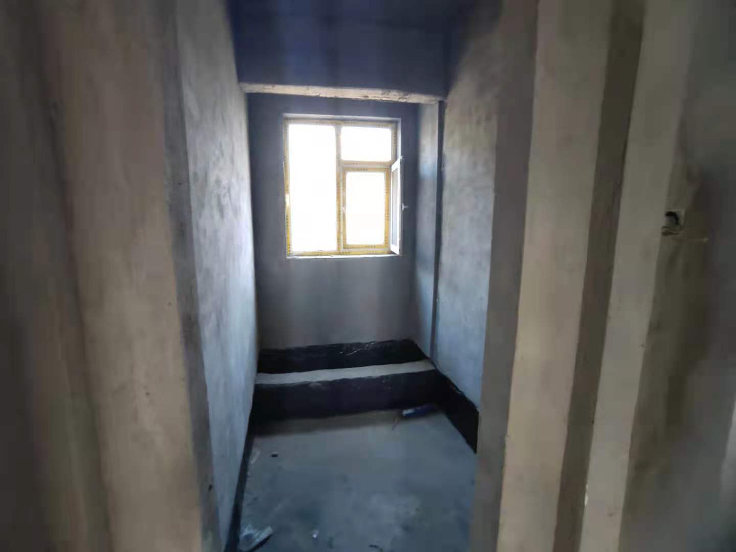 诚信广场 3室2厅2卫 73.8万 诚信广场 3室2厅2卫 73.8万卫生间